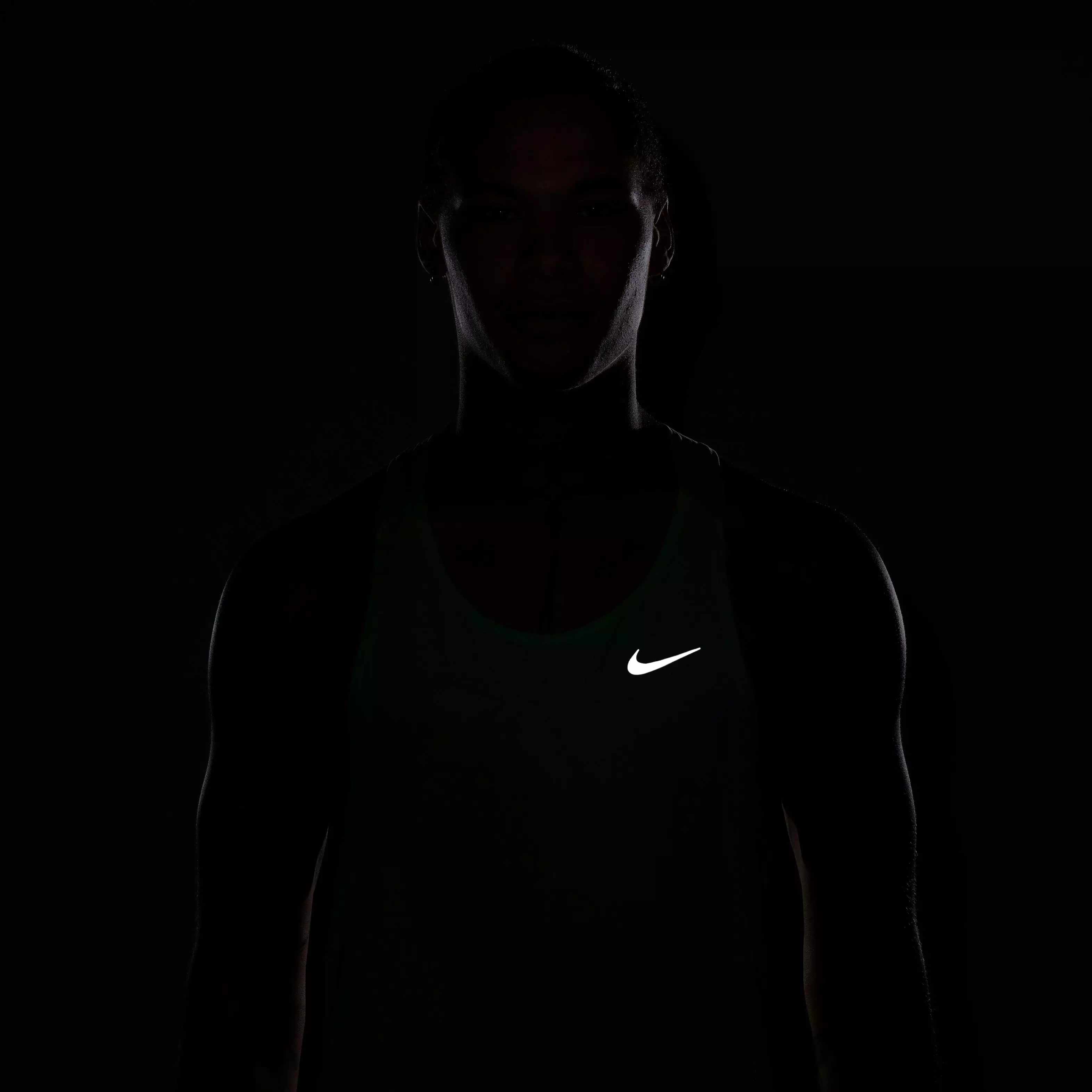 Nike Men's Fast Dri-FIT Running Singlet - GREEN