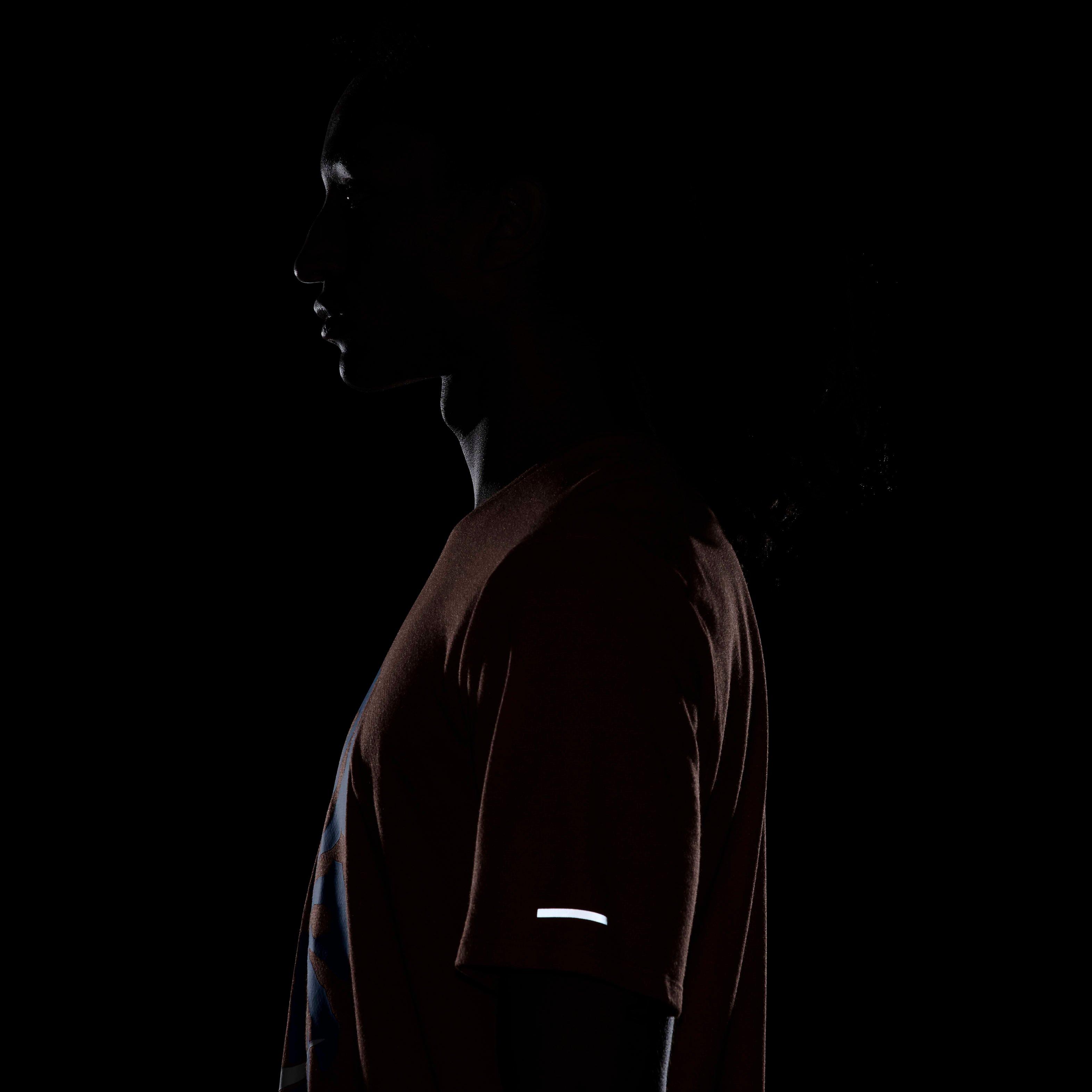 Nike Men's Rise 365 Run Energy Dri-FIT Short-Sleeve Running Top - ORANGE Thumbnail View 8