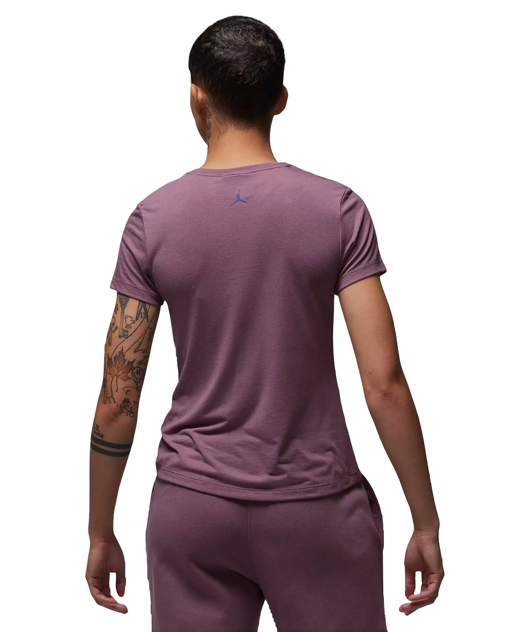 Jordan Women's Slim Graphic T-Shirt - PURPLE