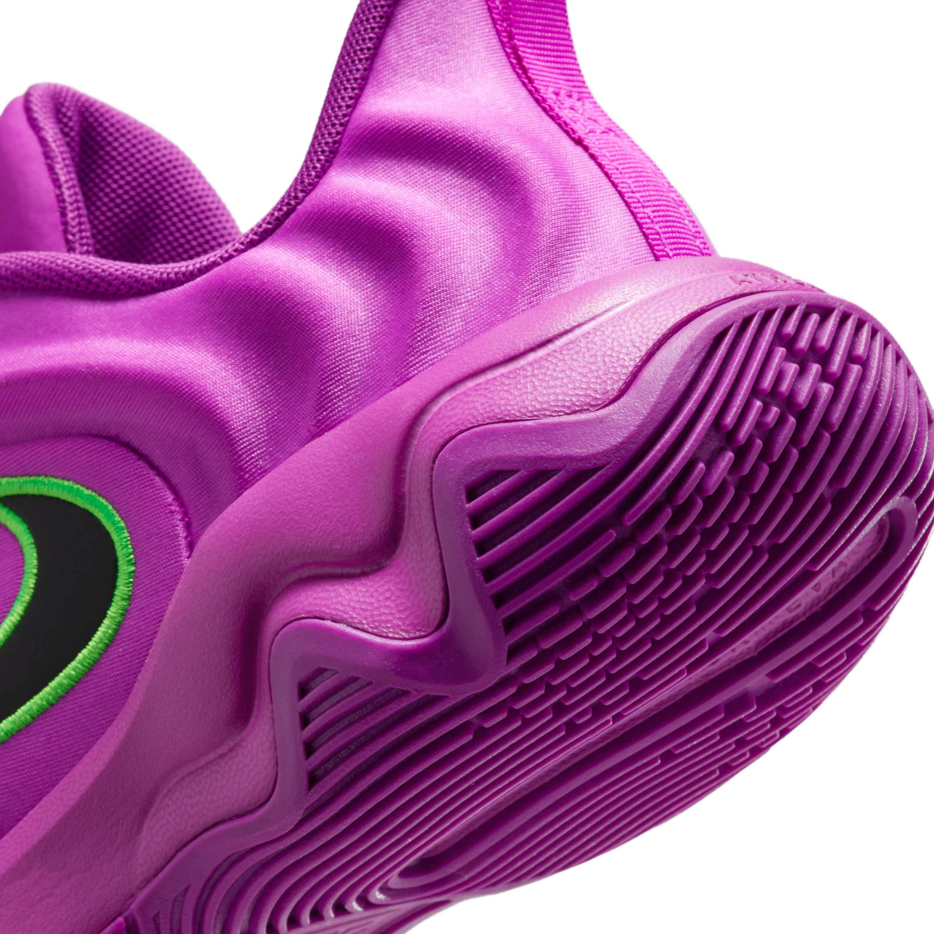 Nike Giannis Immortality 4 Grade School Boys' "Berry/Green Strike/Violet/Black" Basketball Shoe