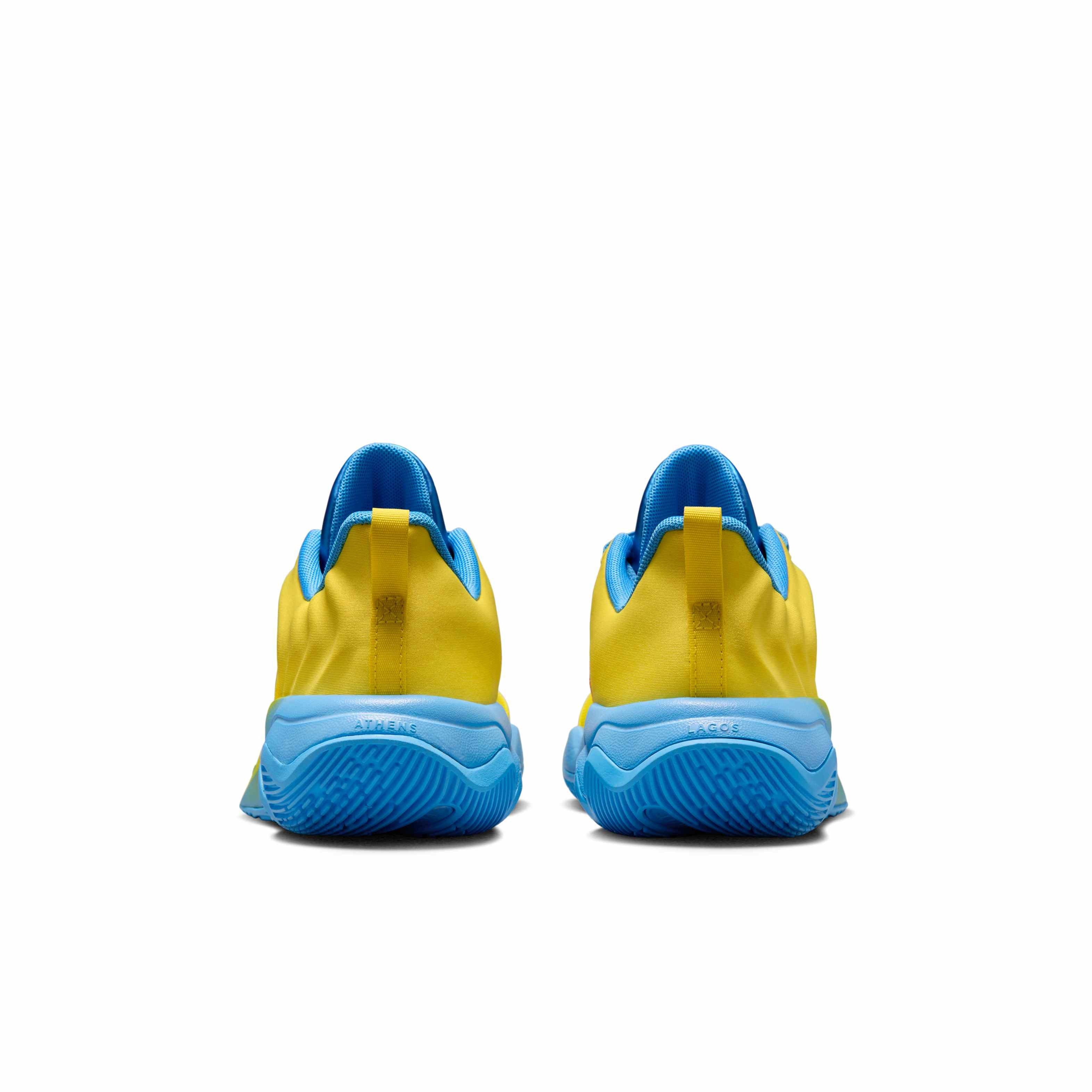 Nike Giannis Immortality 4 Grade School Boys' "Lightning/Blue/Hyper Pink" Basketball Shoe