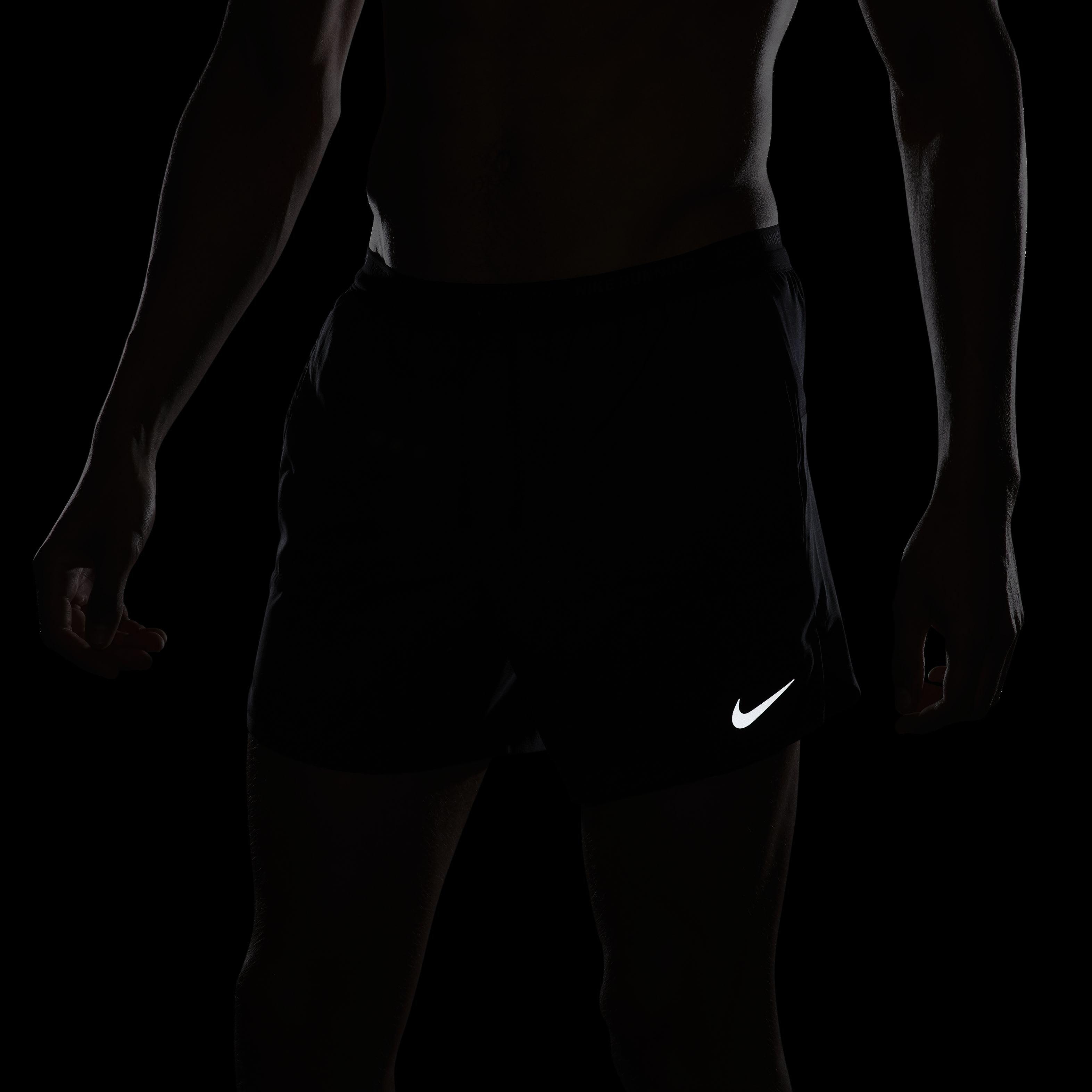 Nike Men's Dri-FIT Stride 2-in-1 5" Running Shorts - BLACK Thumbnail View 8