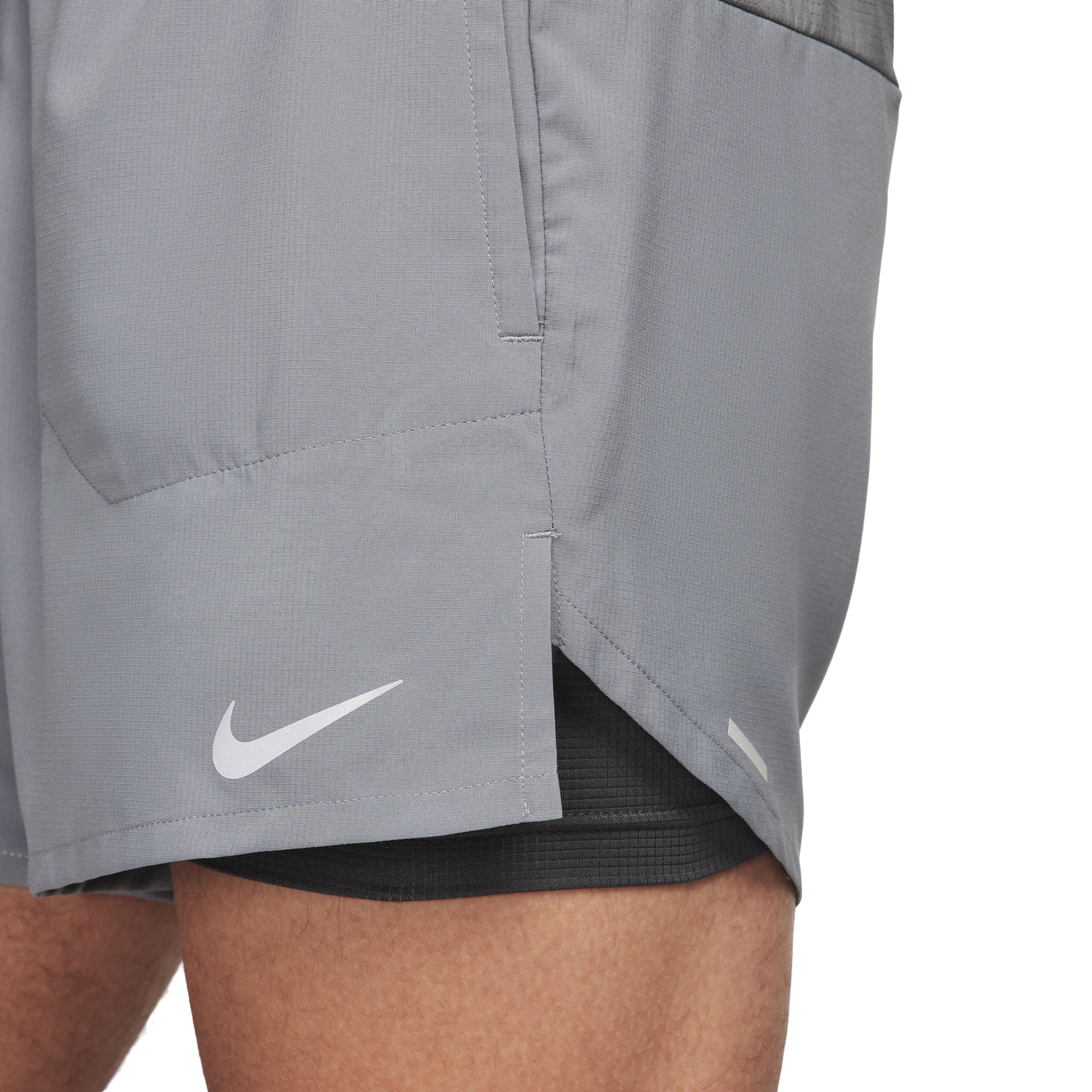 Nike Men's Dri-FIT Stride 2-in-1 5" Running Shorts - GREY Thumbnail View 5