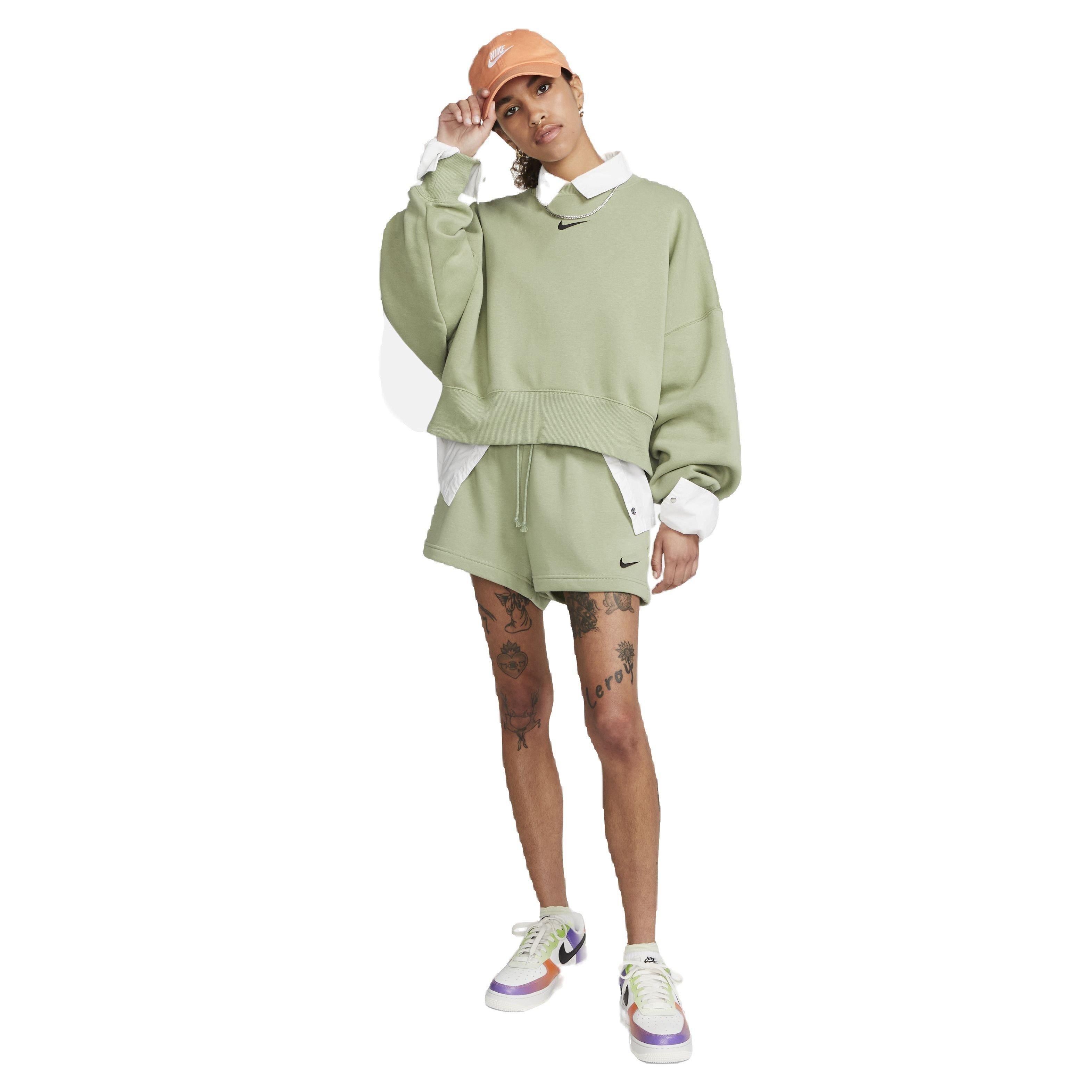 Nike Women's Sportswear Phoenix Fleece Over-Oversized Crewneck Sweatshirt - GREEN Thumbnail View 7