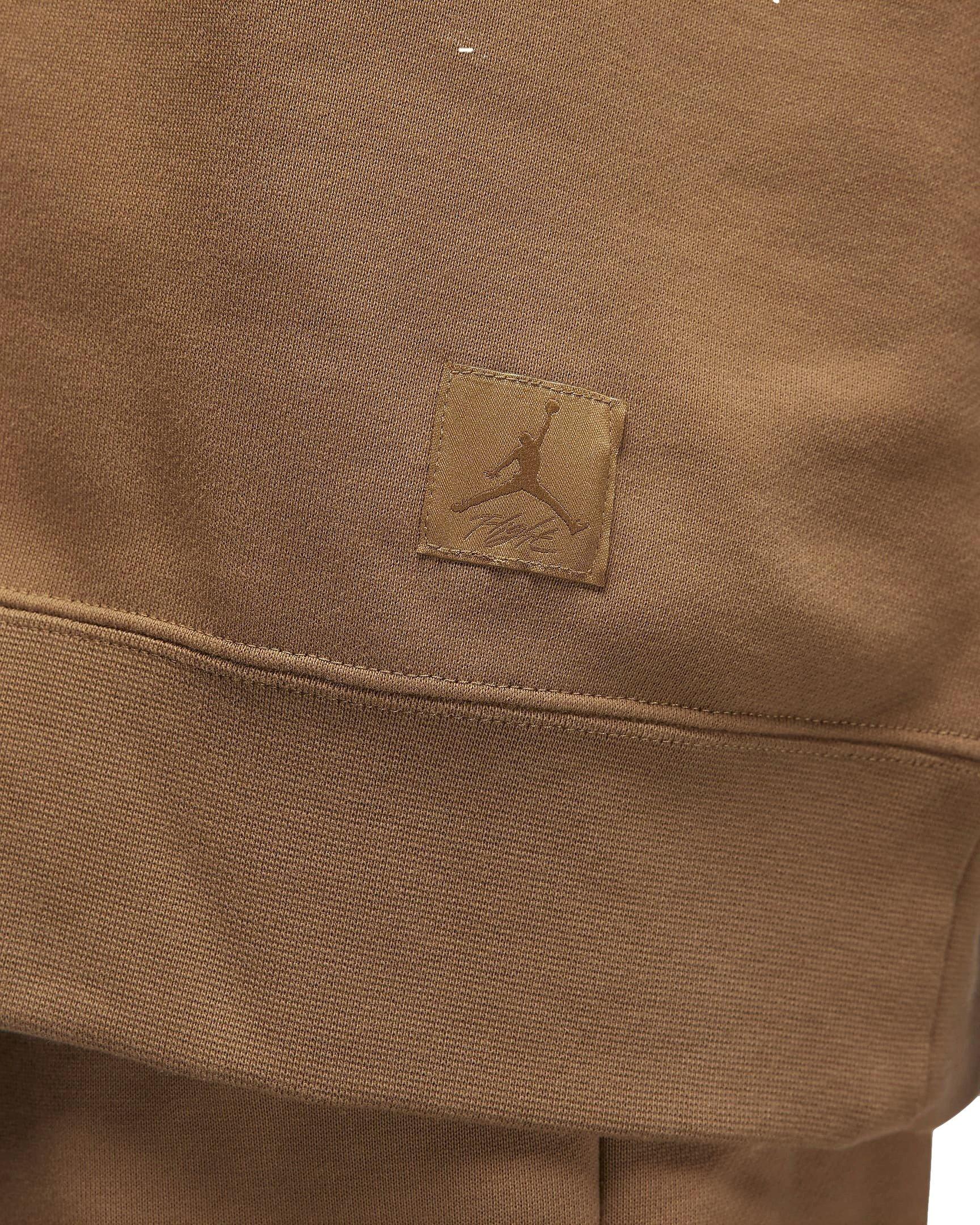 Jordan Women's Flight Fleece Crewneck Sweatshirt - BROWN Thumbnail View 4