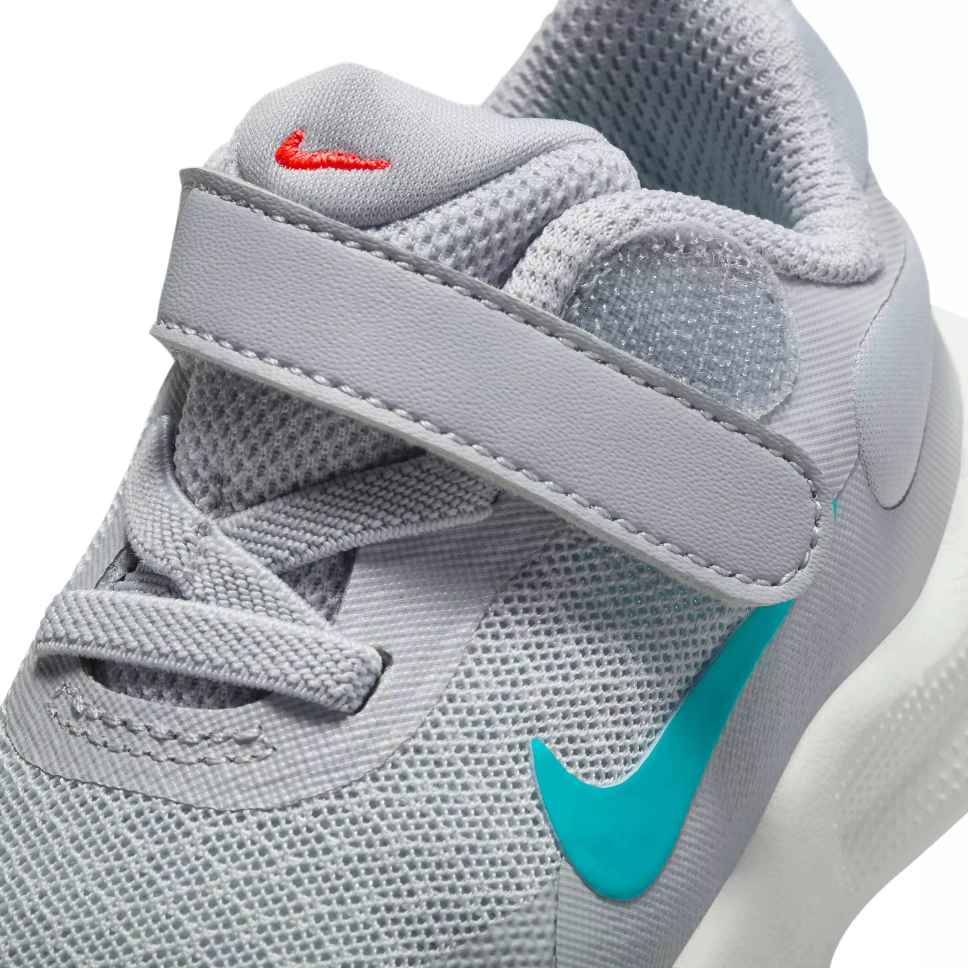 Nike Revolution 7 "Wolf Grey/Bright Crimson/Summit White/Dusty Cactus" Toddler Boys' Running Shoe - GREY/CRIMSON/WHITE/CACTUS