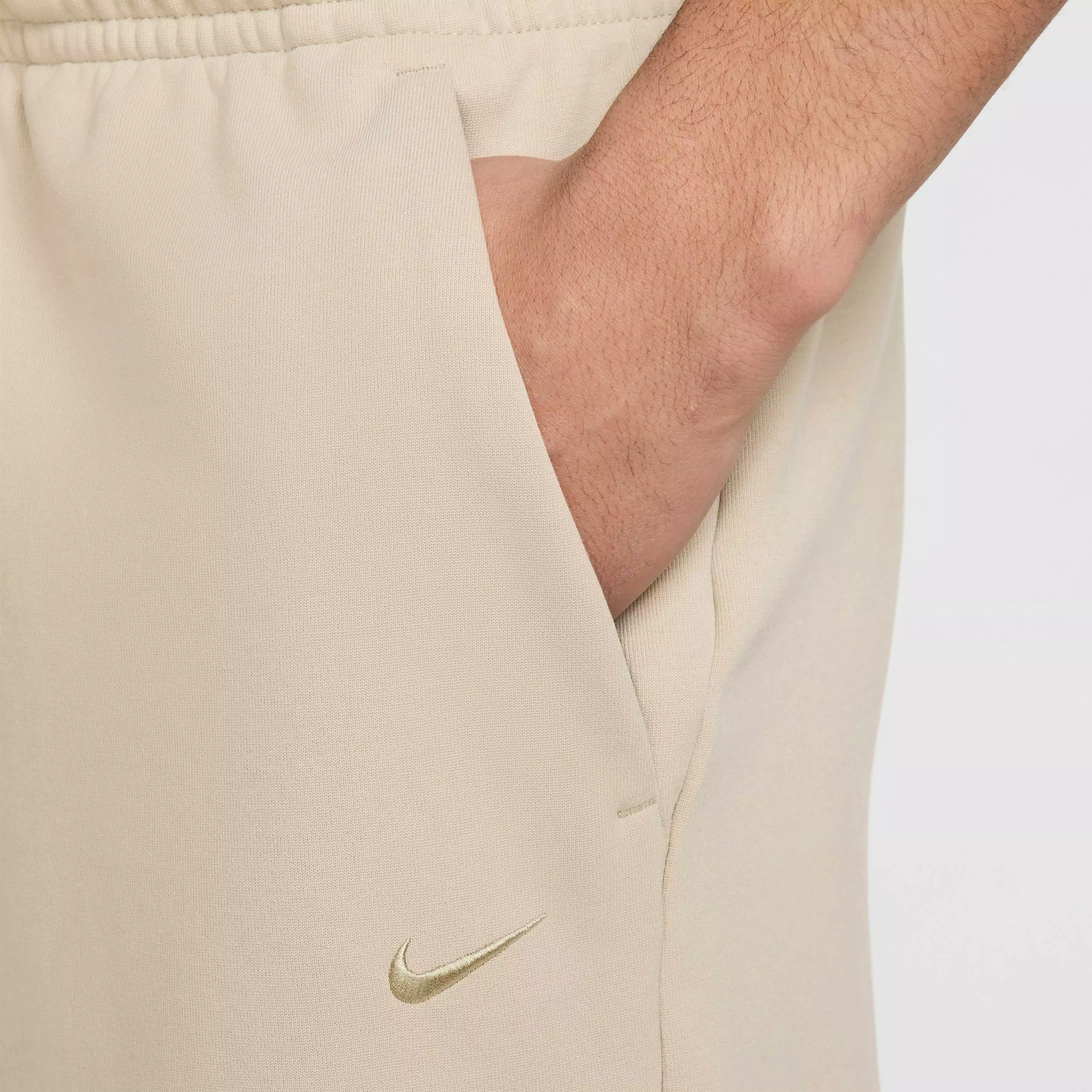 Nike Men's Primary Fleece 7" Dri-FIT UV Unlined Performance Shorts - Khaki - KHAKI