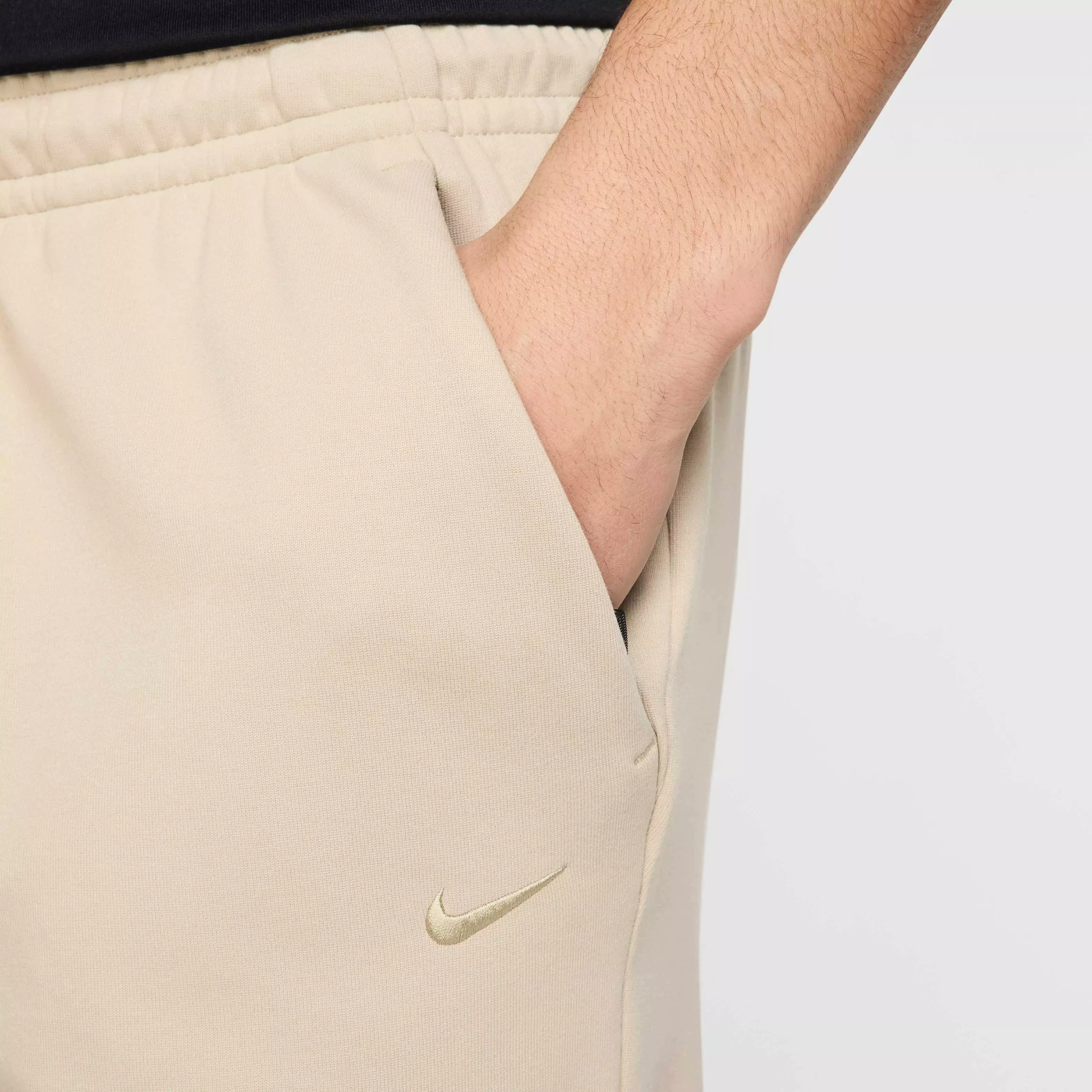 Nike Men's Primary Fleece Dri-FIT UV Performance Joggers - KHAKI