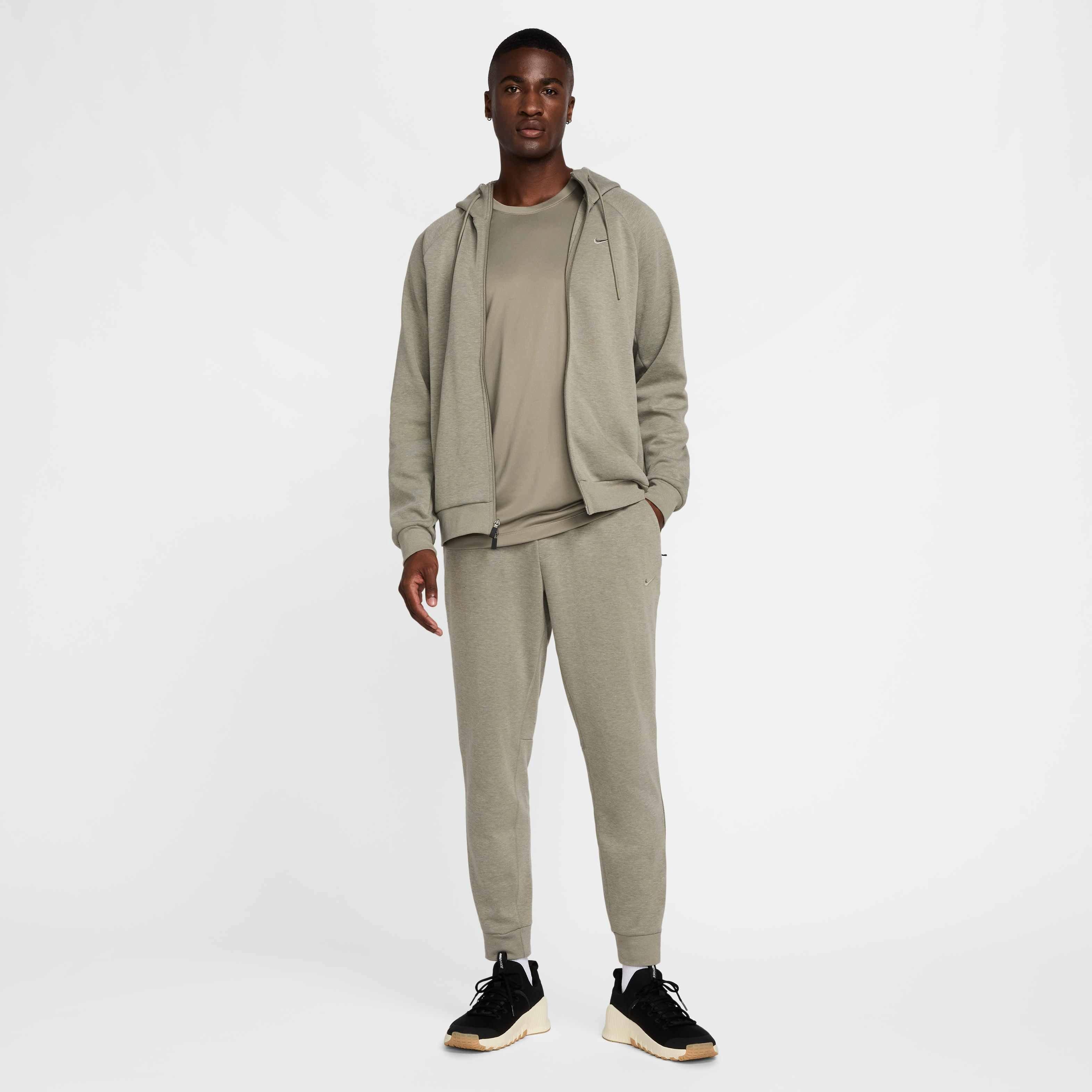 Nike Men's Primary Fleece Dri-FIT UV Performance Joggers - GREEN Thumbnail View 7