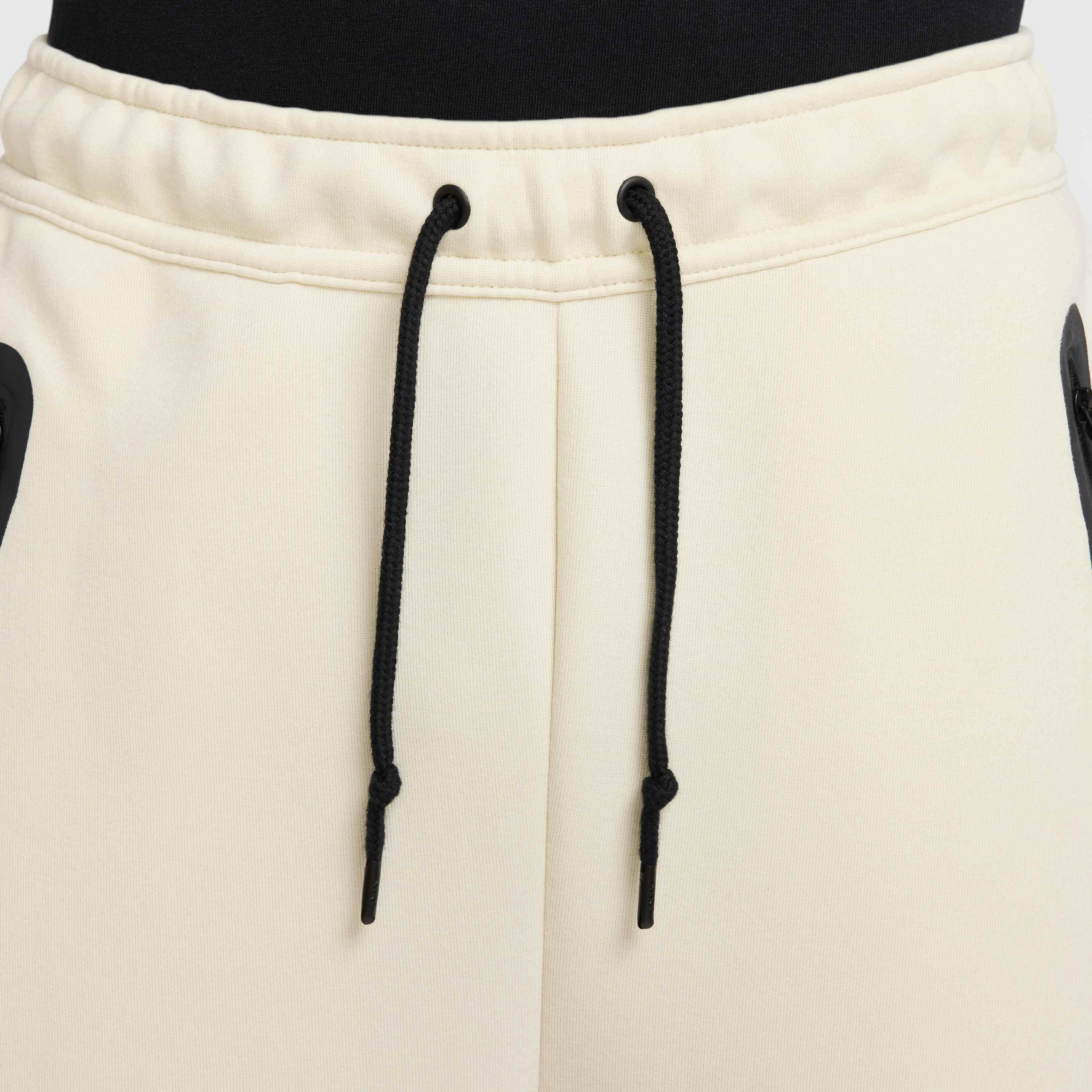 Nike Men's Tech Fleece Open-Hem Pants - LT KHAKI Thumbnail View 3