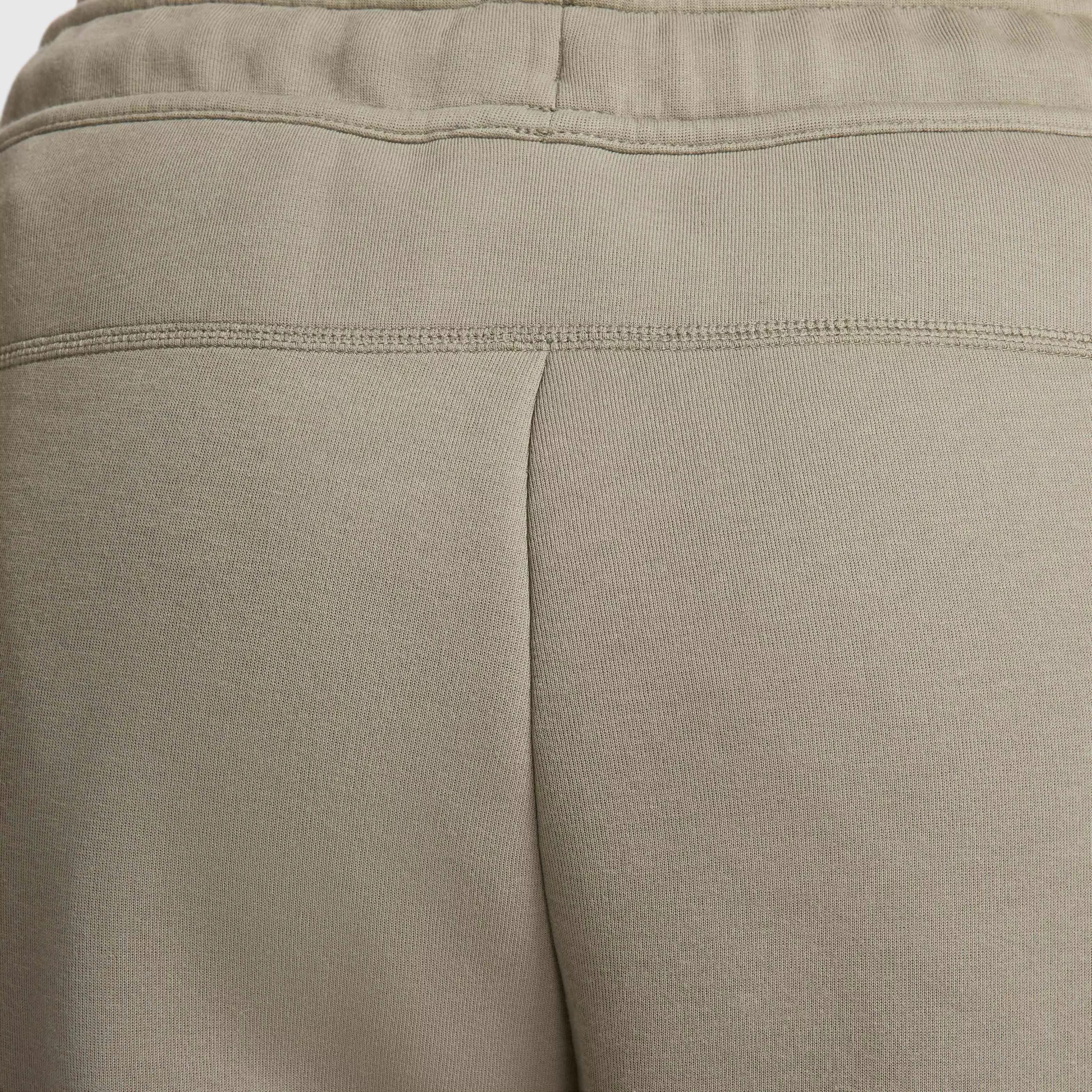 Nike Men's Tech Fleece Open-Hem Pants - GREEN