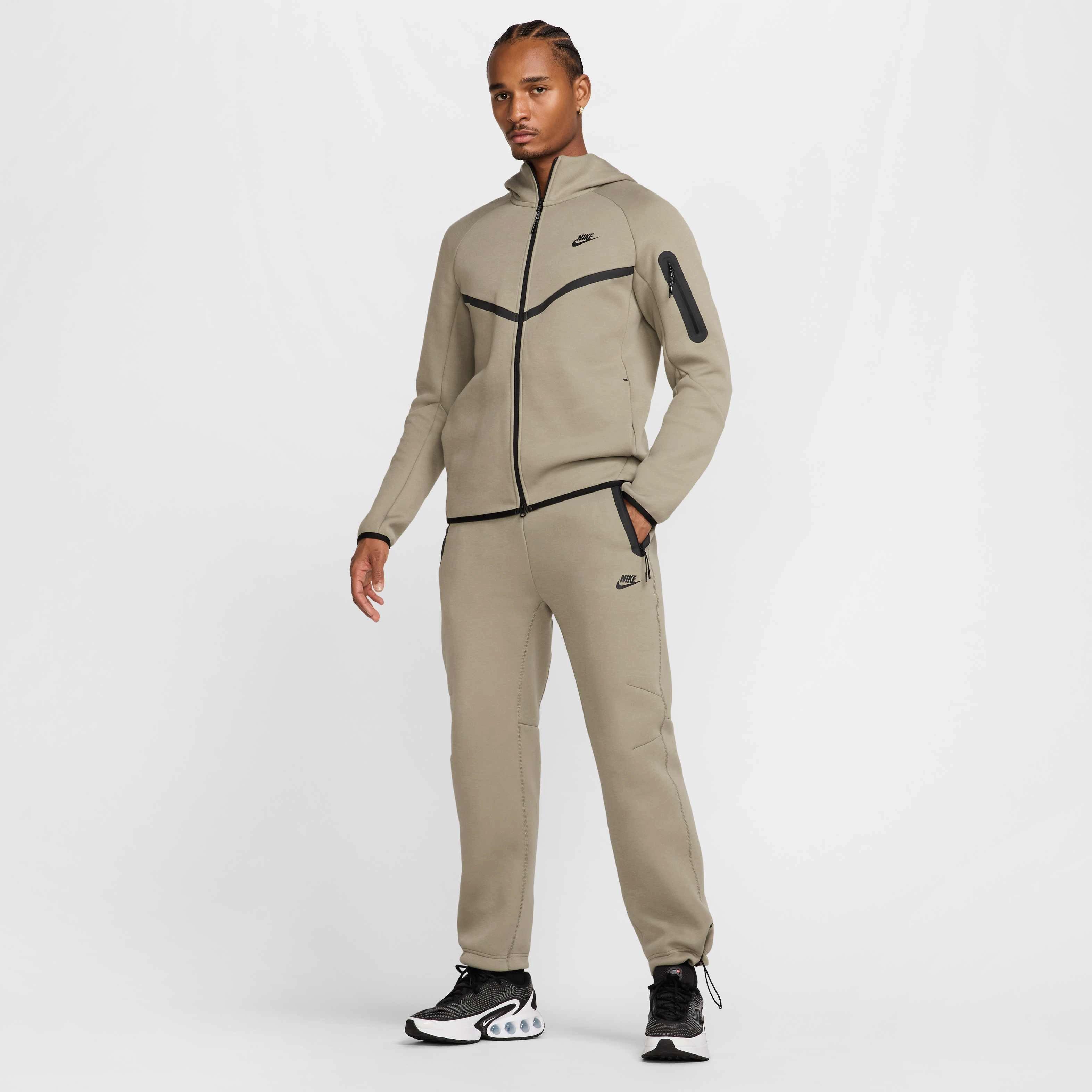 Nike Men's Tech Fleece Open-Hem Pants - GREEN Thumbnail View 8