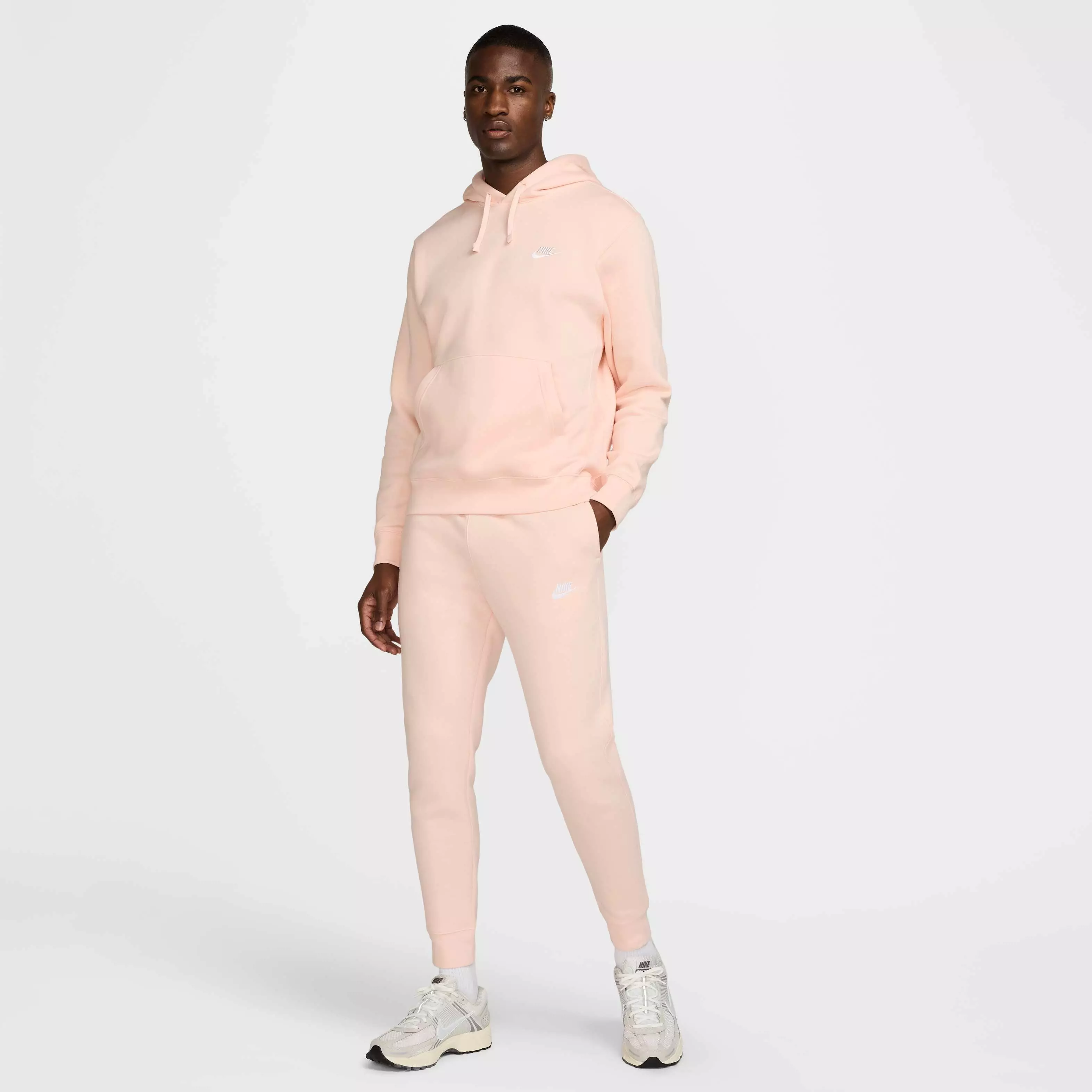 Nike Men's Sportswear Fleece Club Joggers - CORAL