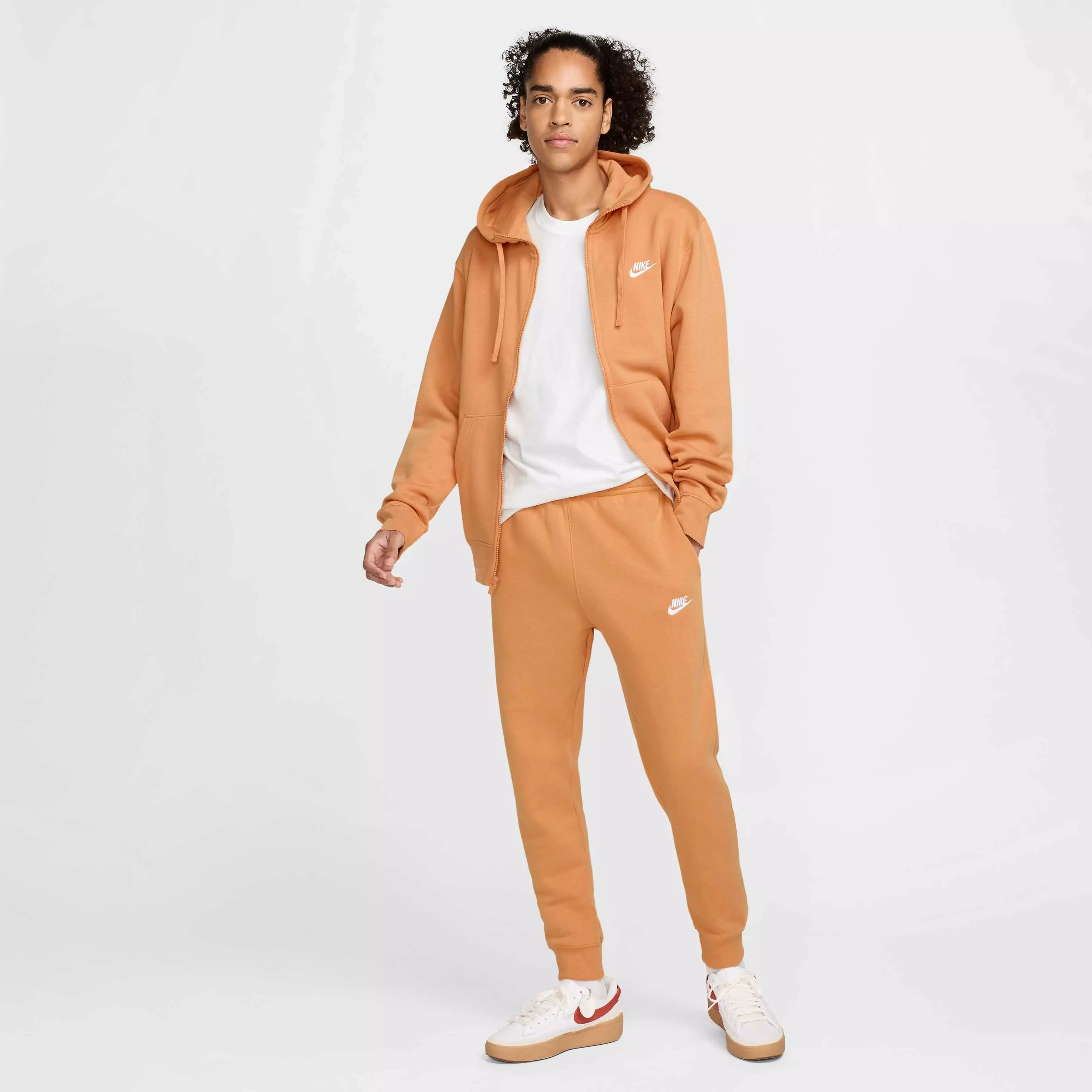 Nike Men's Sportswear Fleece Club Joggers - COPPER