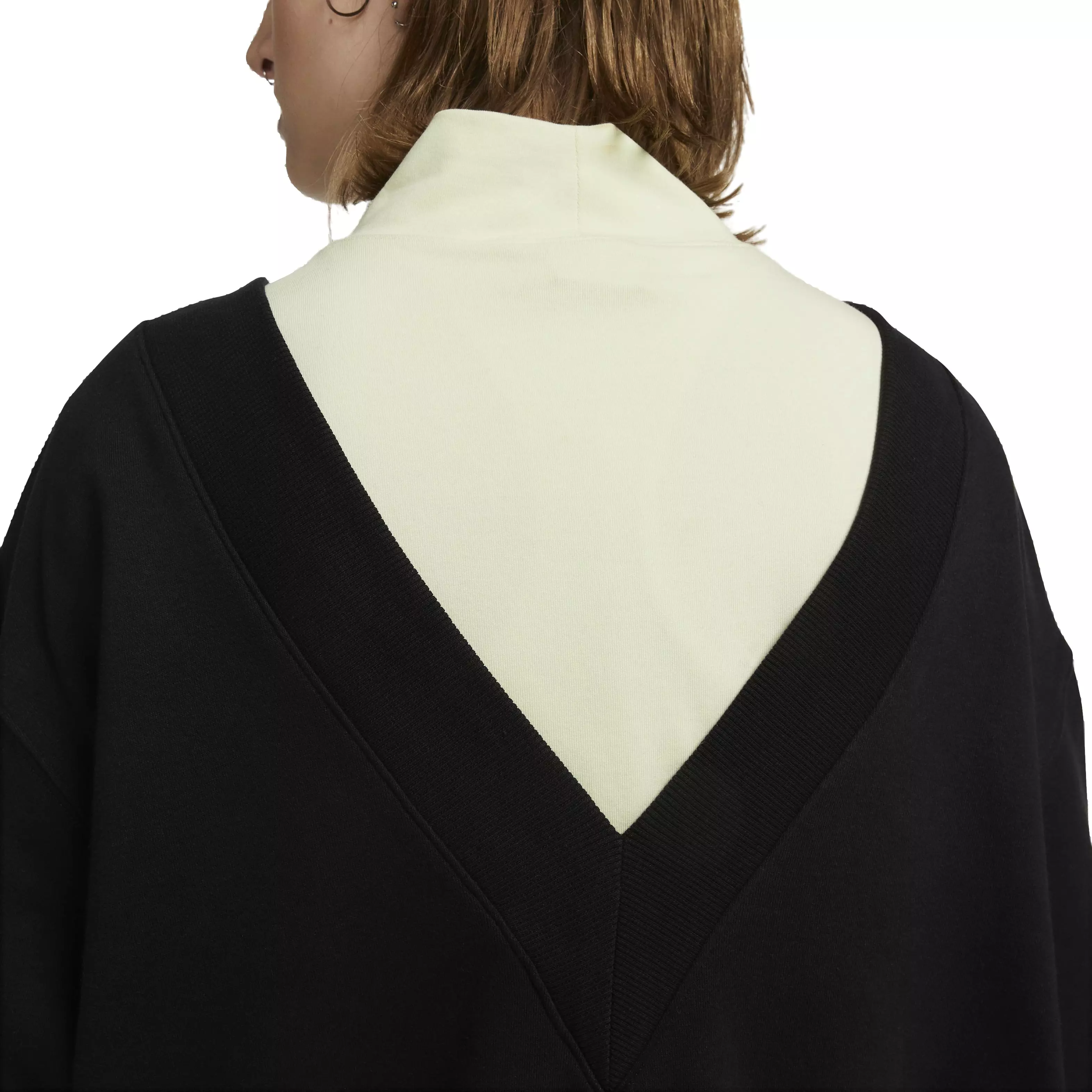 Nike Women's Sportswear Phoenix Fleece Oversized V-Neck Sweatshirt - BLACK