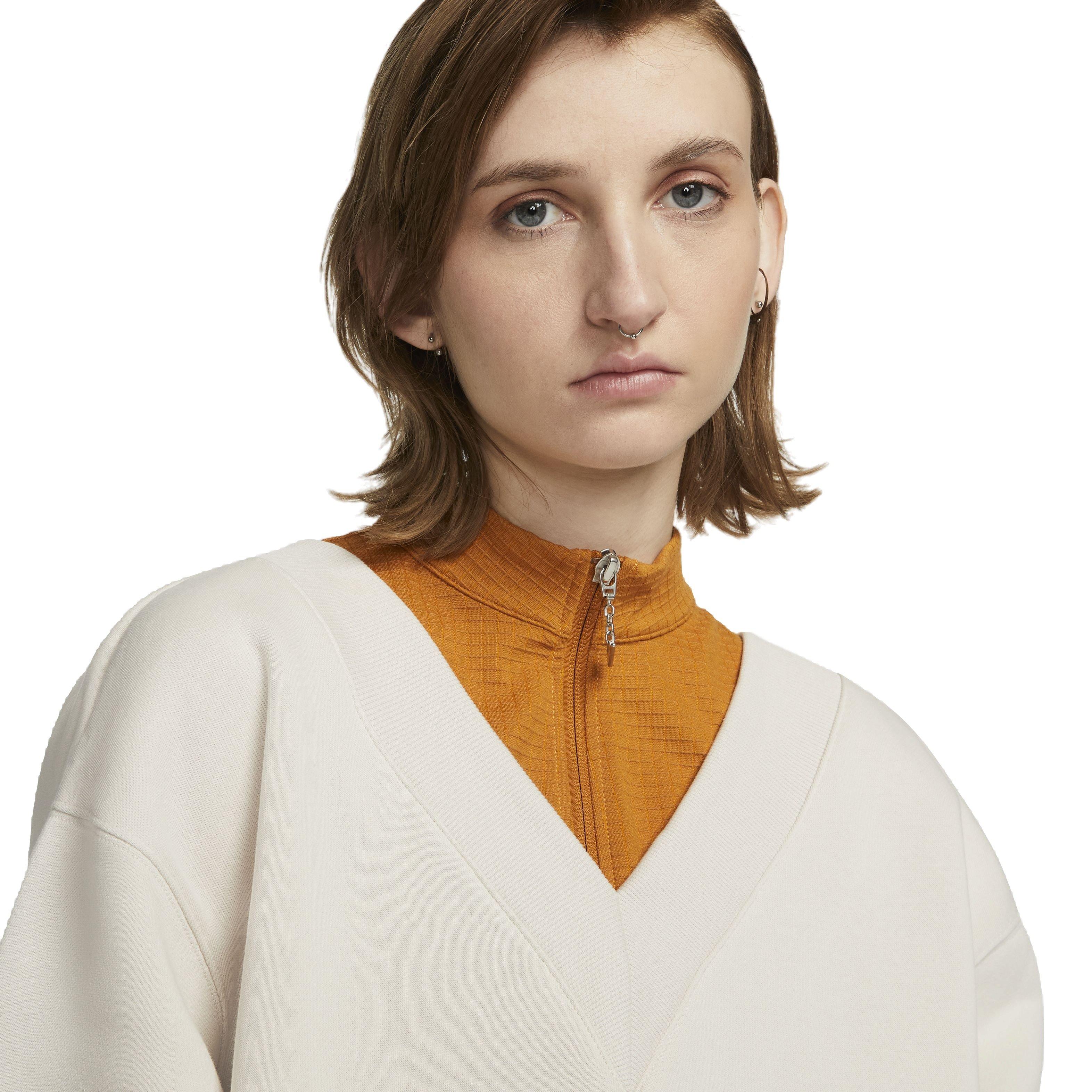 Nike Women's Sportswear Phoenix Fleece Oversized V-Neck Sweatshirt - BROWN Thumbnail View 3