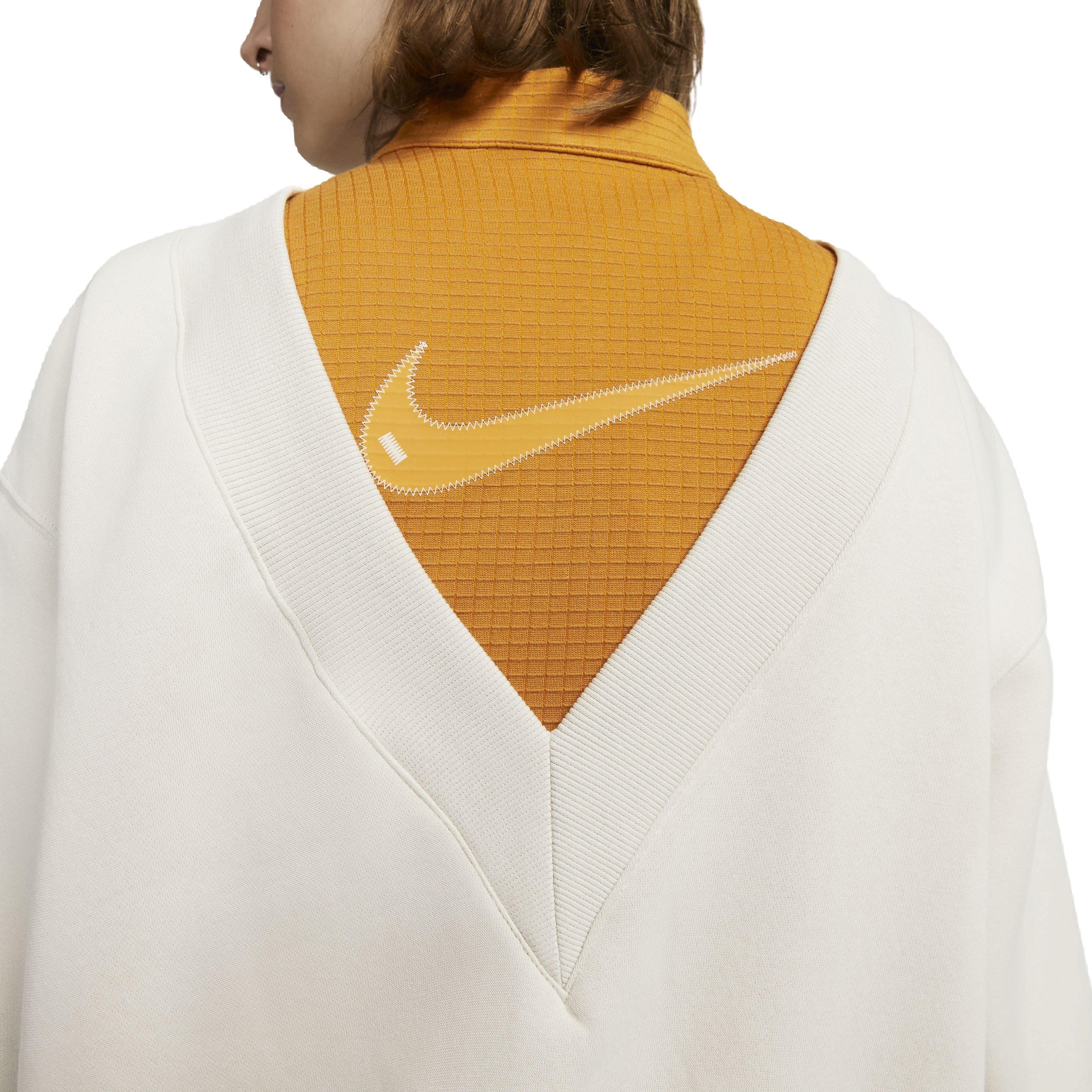 Nike Women's Sportswear Phoenix Fleece Oversized V-Neck Sweatshirt - BROWN Thumbnail View 4