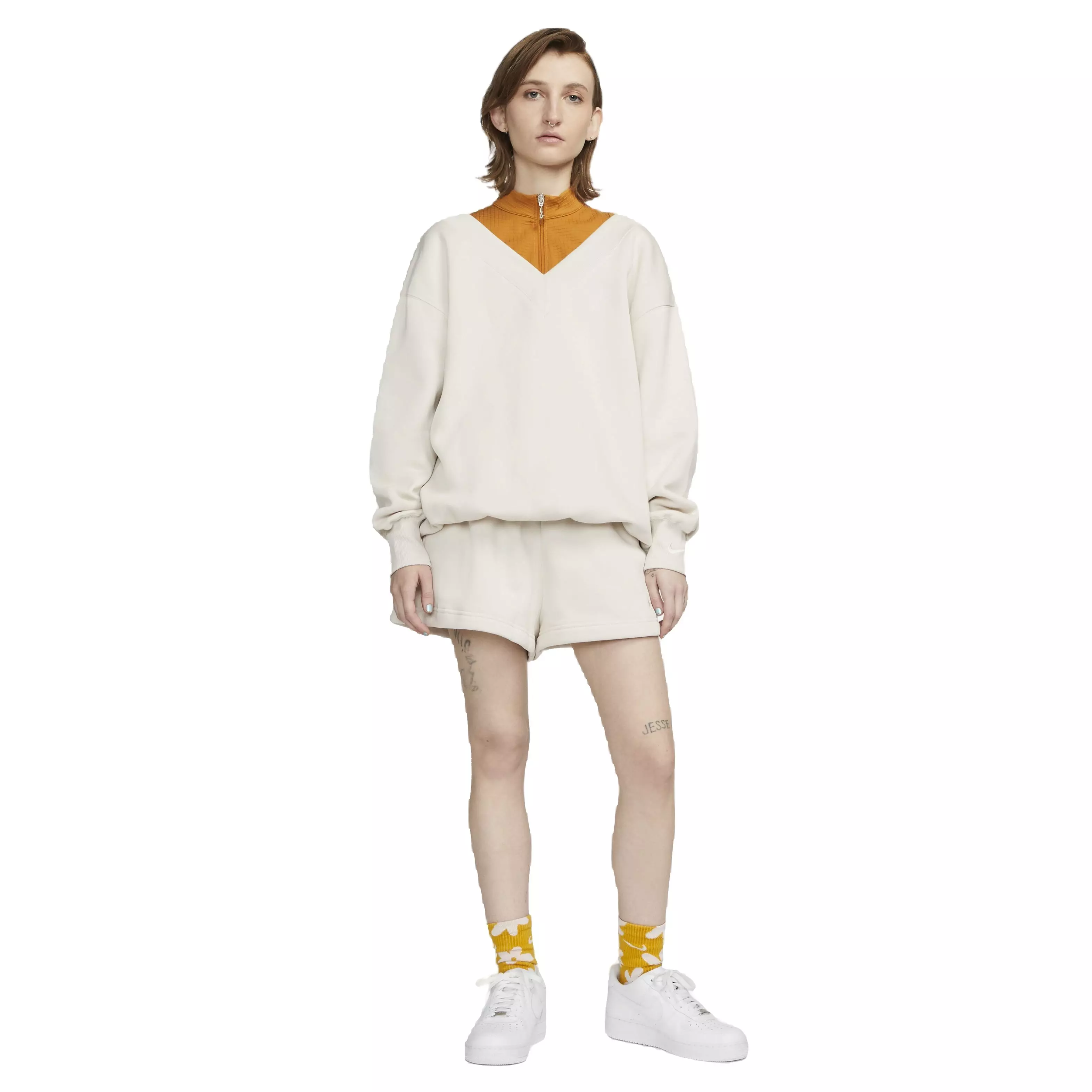 Nike Women's Sportswear Phoenix Fleece Oversized V-Neck Sweatshirt - BROWN