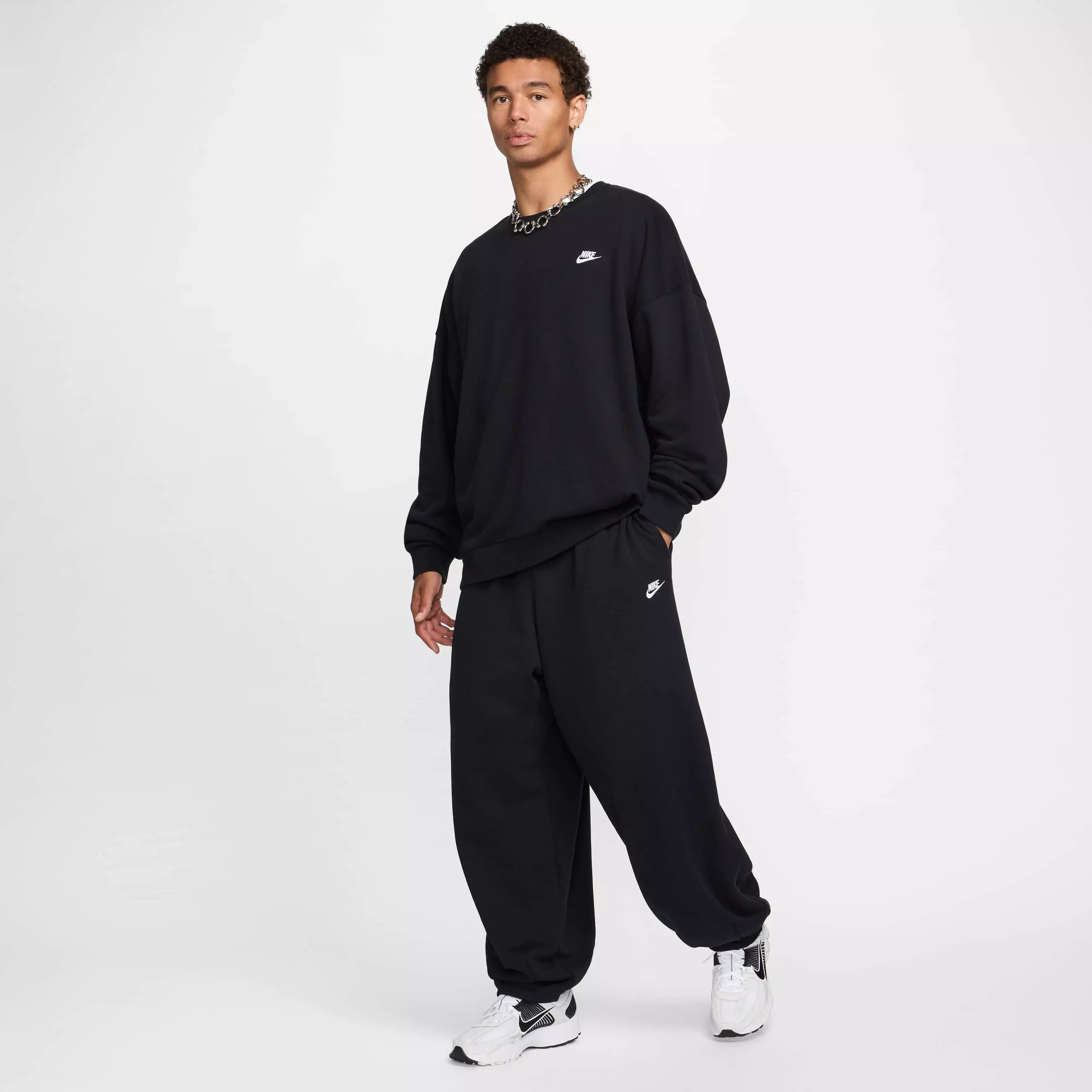Nike Men's Club Fleece Oversized French Terry Crew - BLACK
