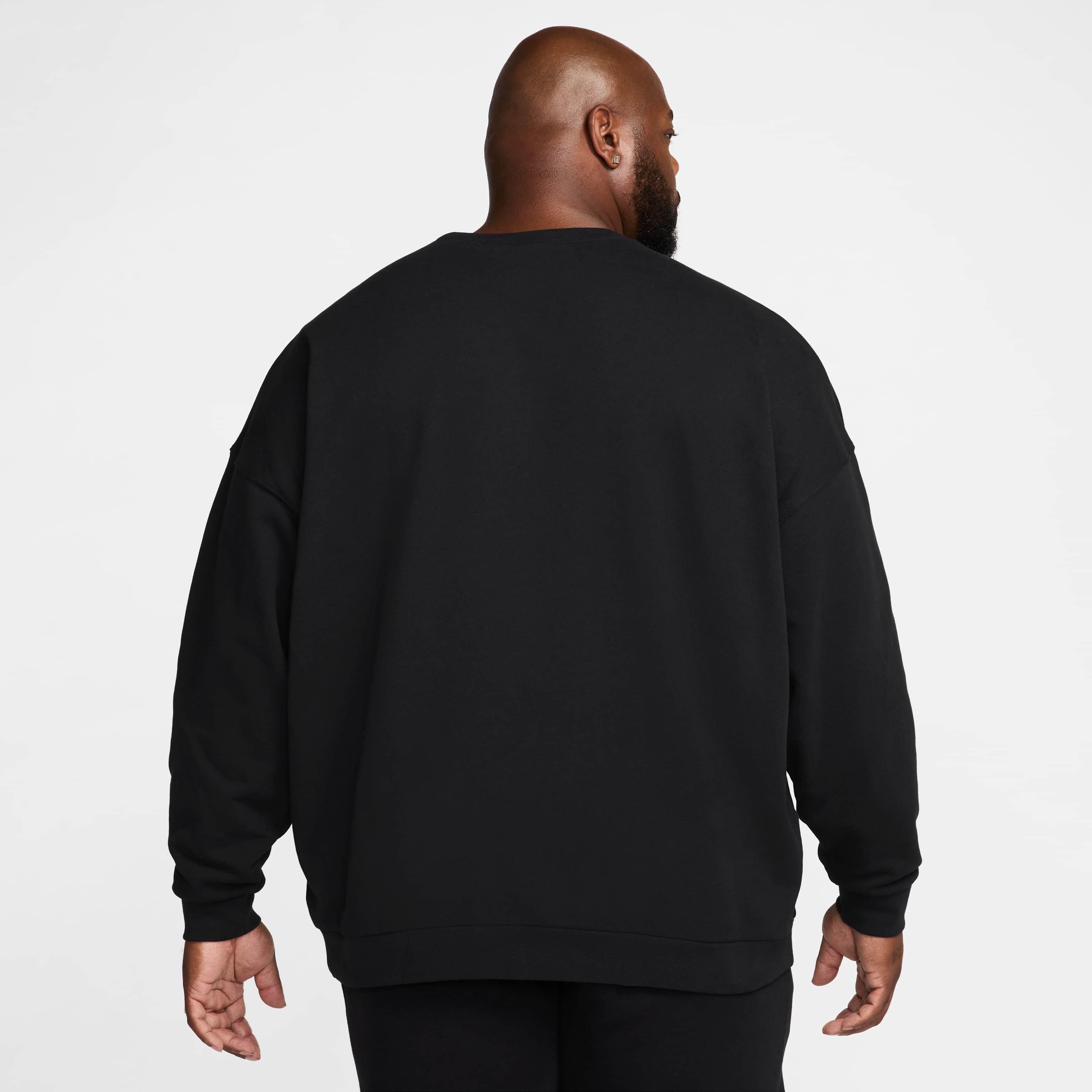 Nike Men's Club Fleece Oversized French Terry Crew - BLACK Thumbnail View 7