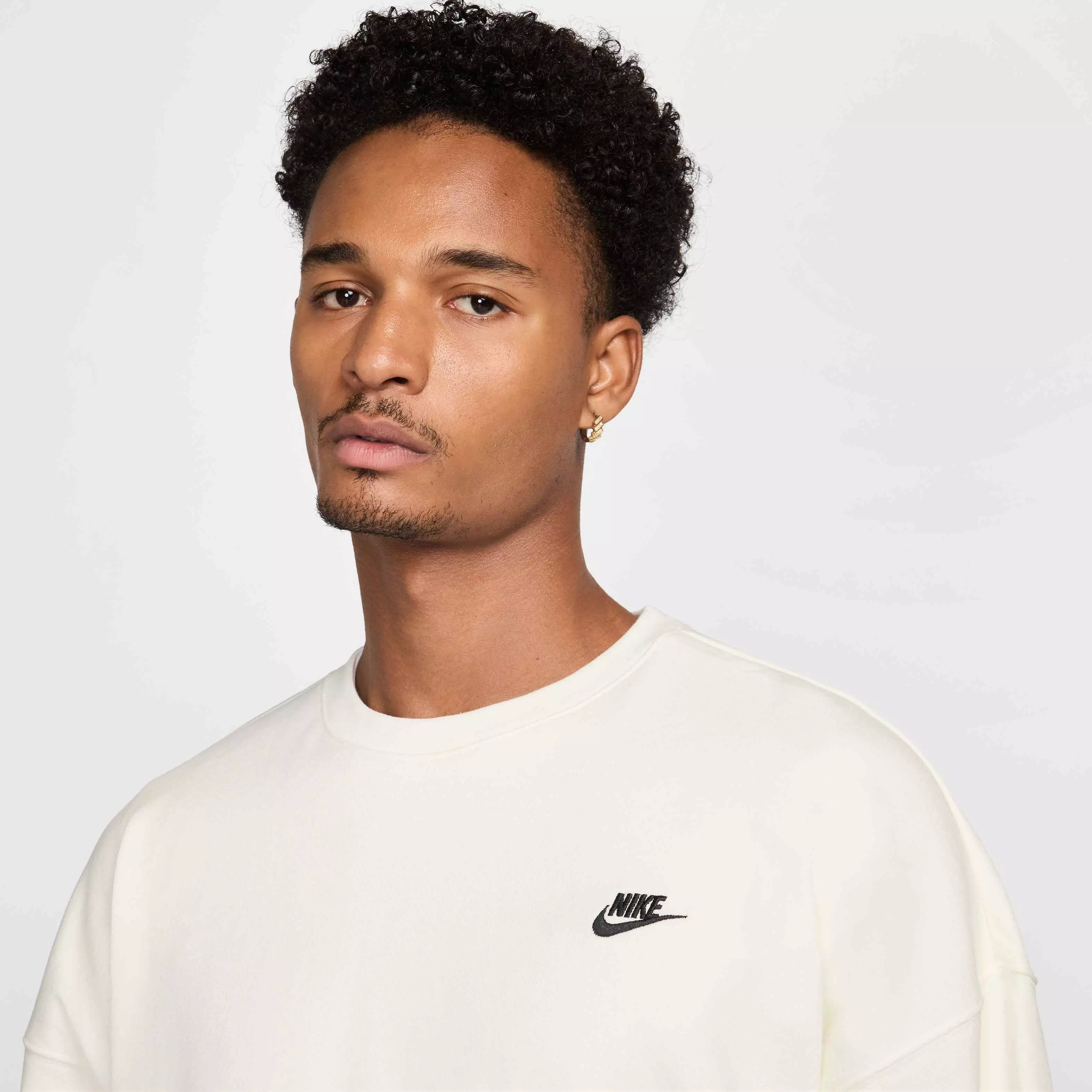 Nike Men's Club Fleece Oversized French Terry Crew - WHITE