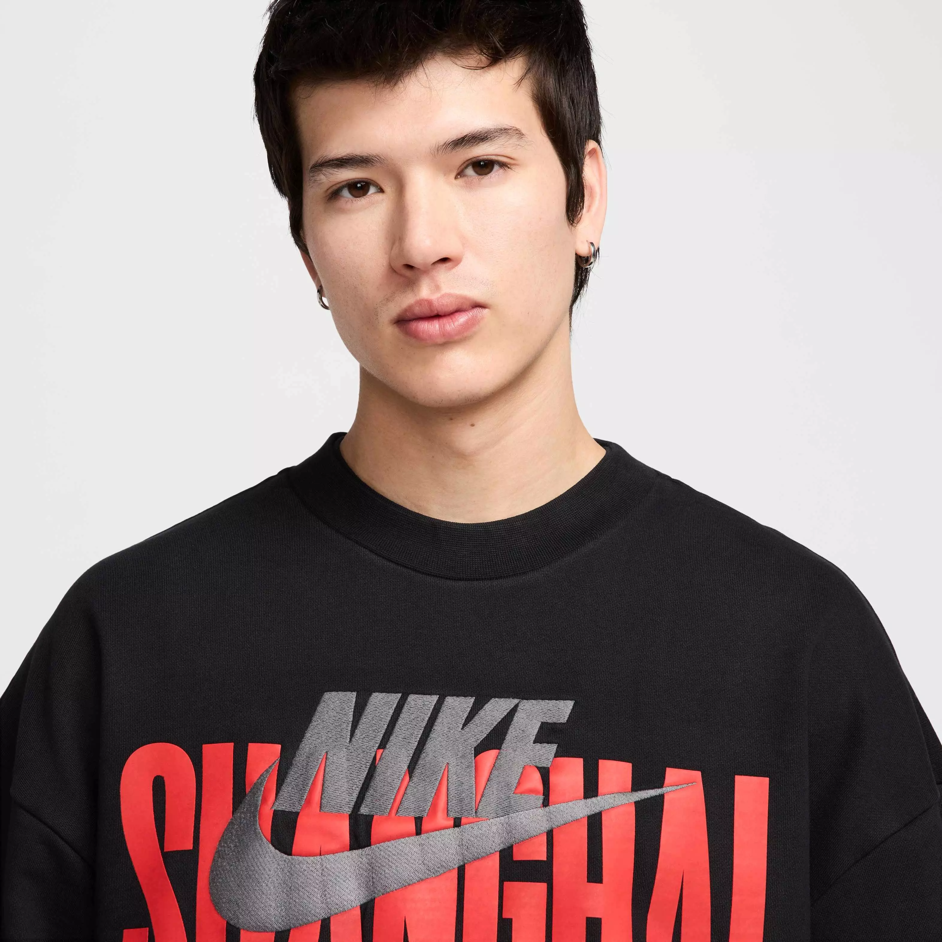 Nike Air Men's "Shanghai" Fleece Crew - Black - BLACK