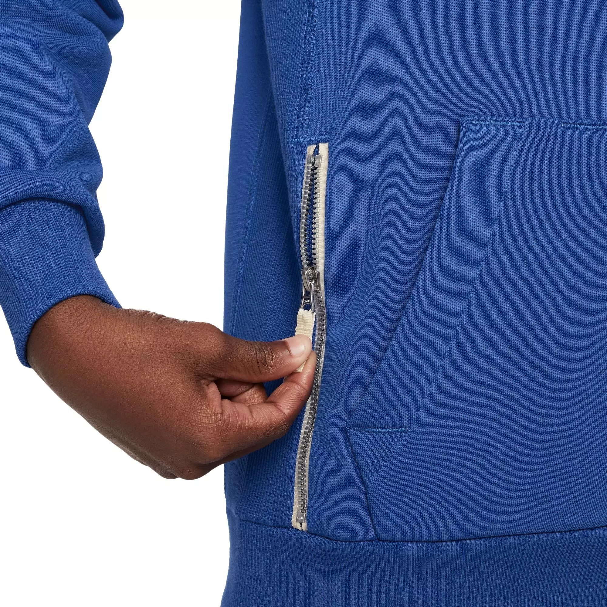 Nike Big Kids' Standard Issue Dri-FIT Fleece Basketball Hoodie - BLUE