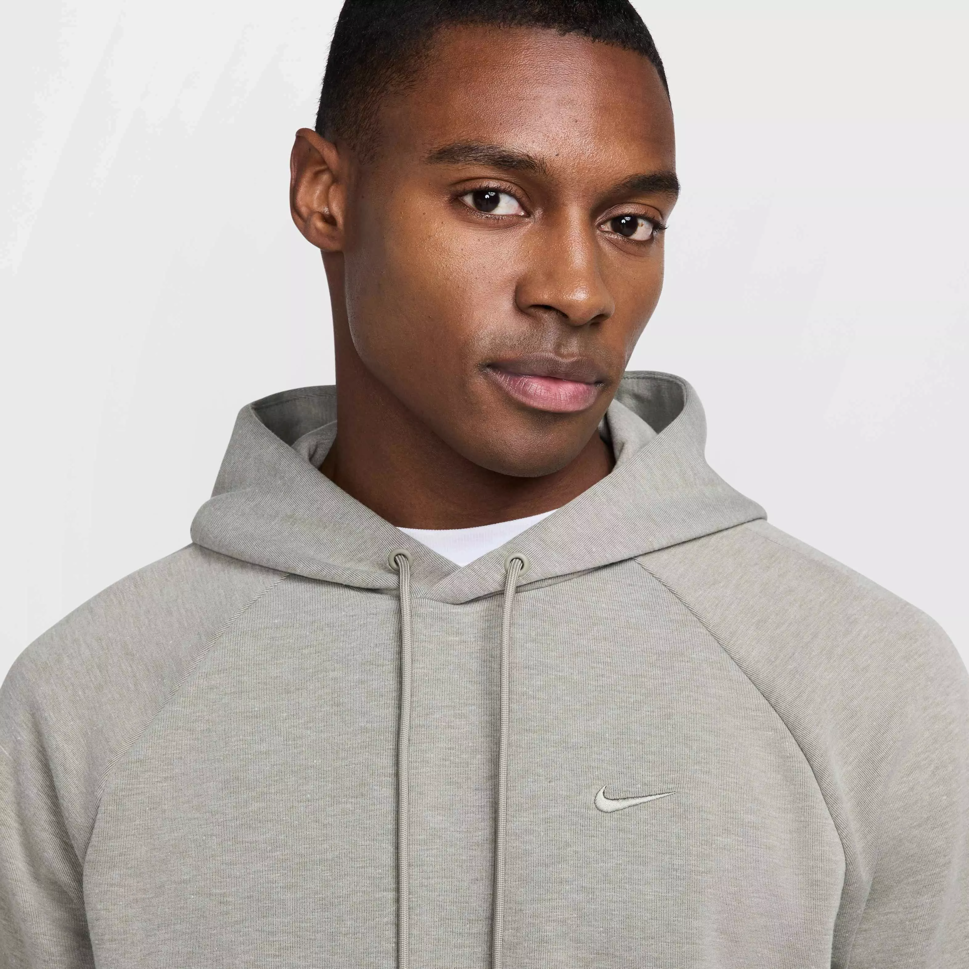 Nike Men's Primary Fleece Dri-FIT UV Performance Pullover Hoodie - GREEN