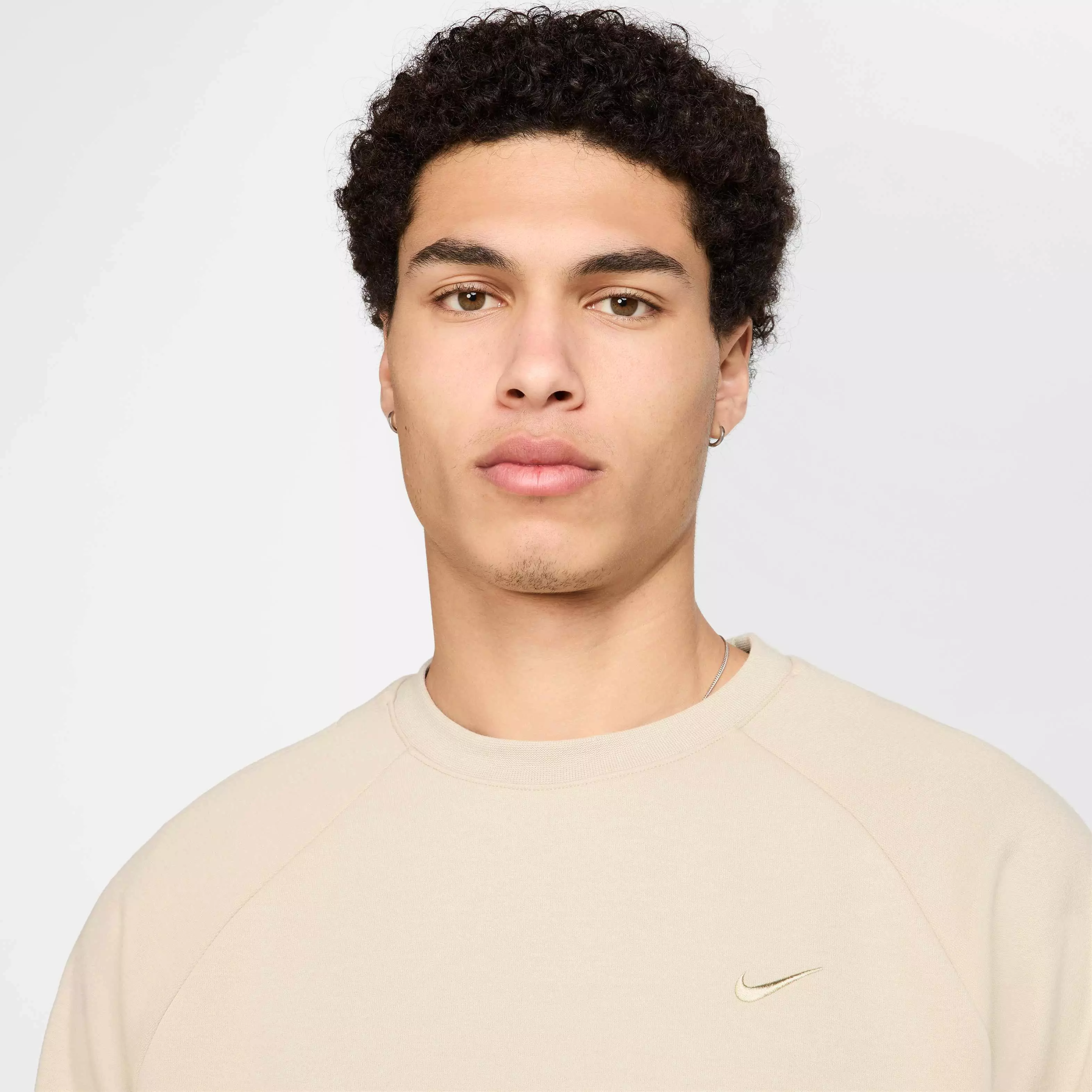 Nike Men's Primary Fleece Dri-Fit UV Performance Crew - KHAKI