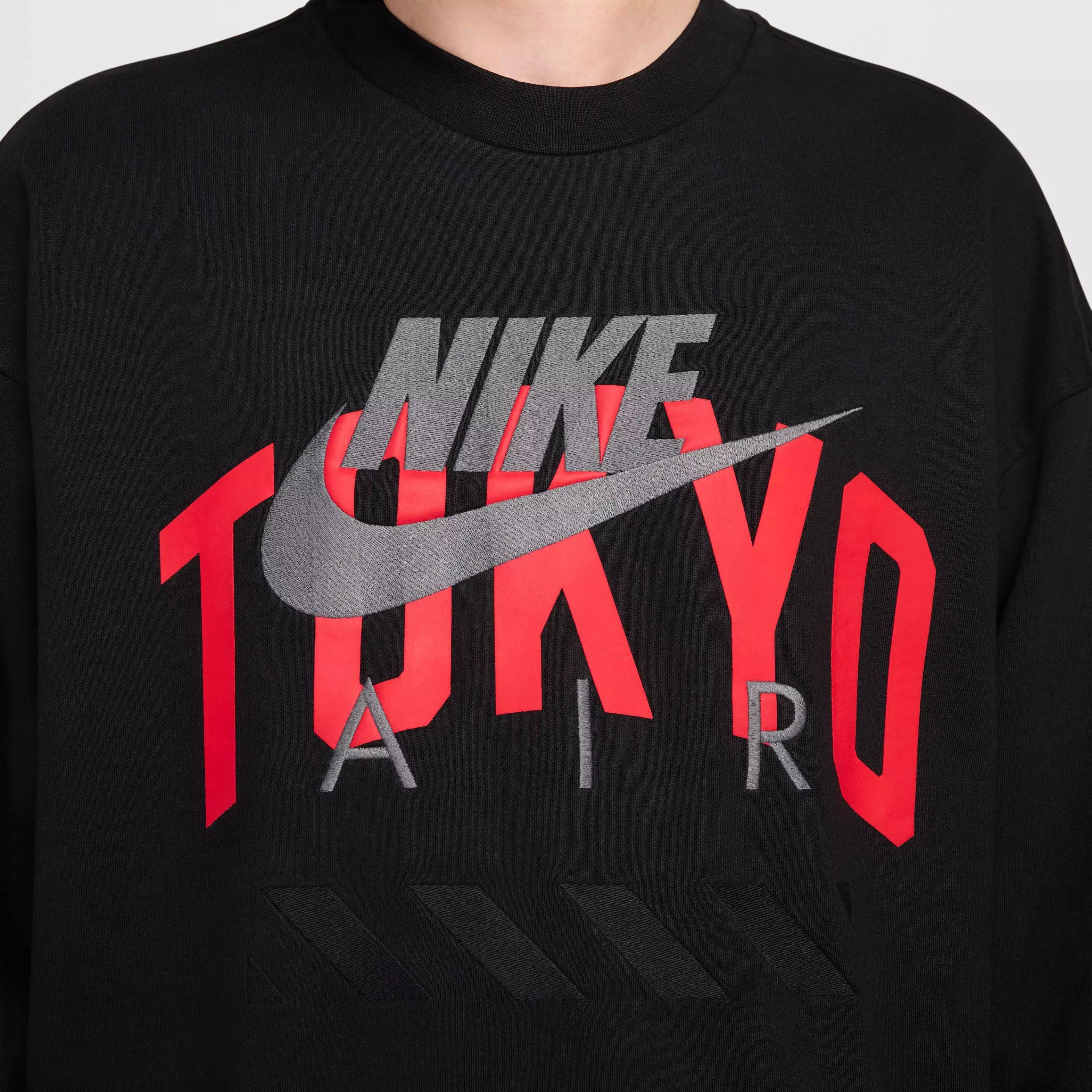 Nike Air Men's "To​kyo" Fleece Crew - Black​ - BLACK