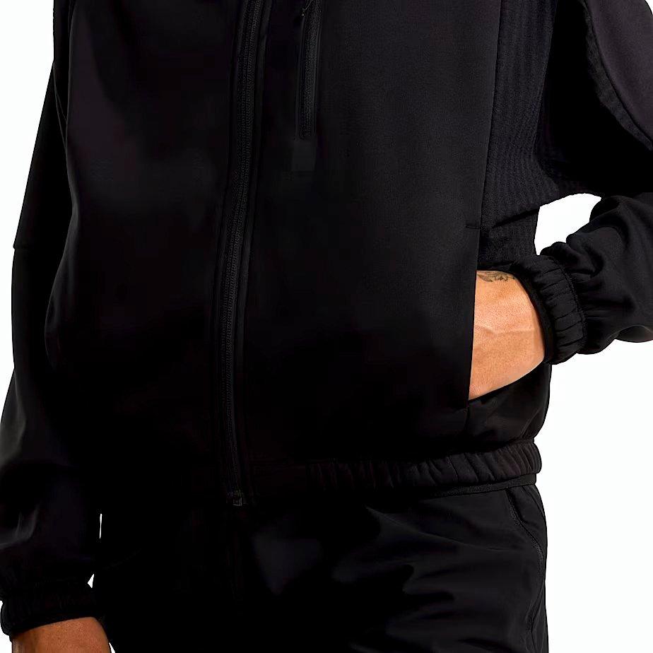 The North Face Women's Mountain Athletics&trade; Fleece Full-Zip Jacket -Black - BLACK Thumbnail View 4