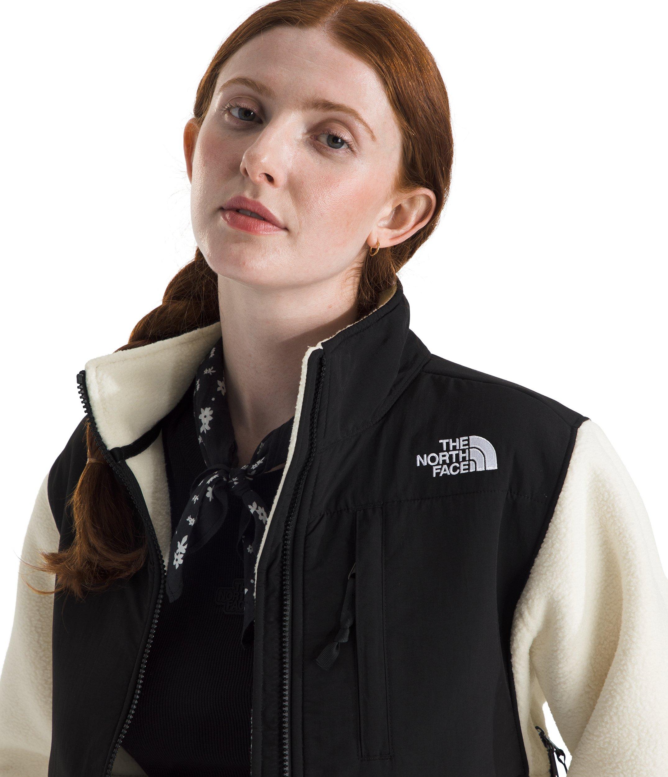 The North Face Women's Retro Denali Jacket - White/Black - WHITE/BLACK Thumbnail View 3