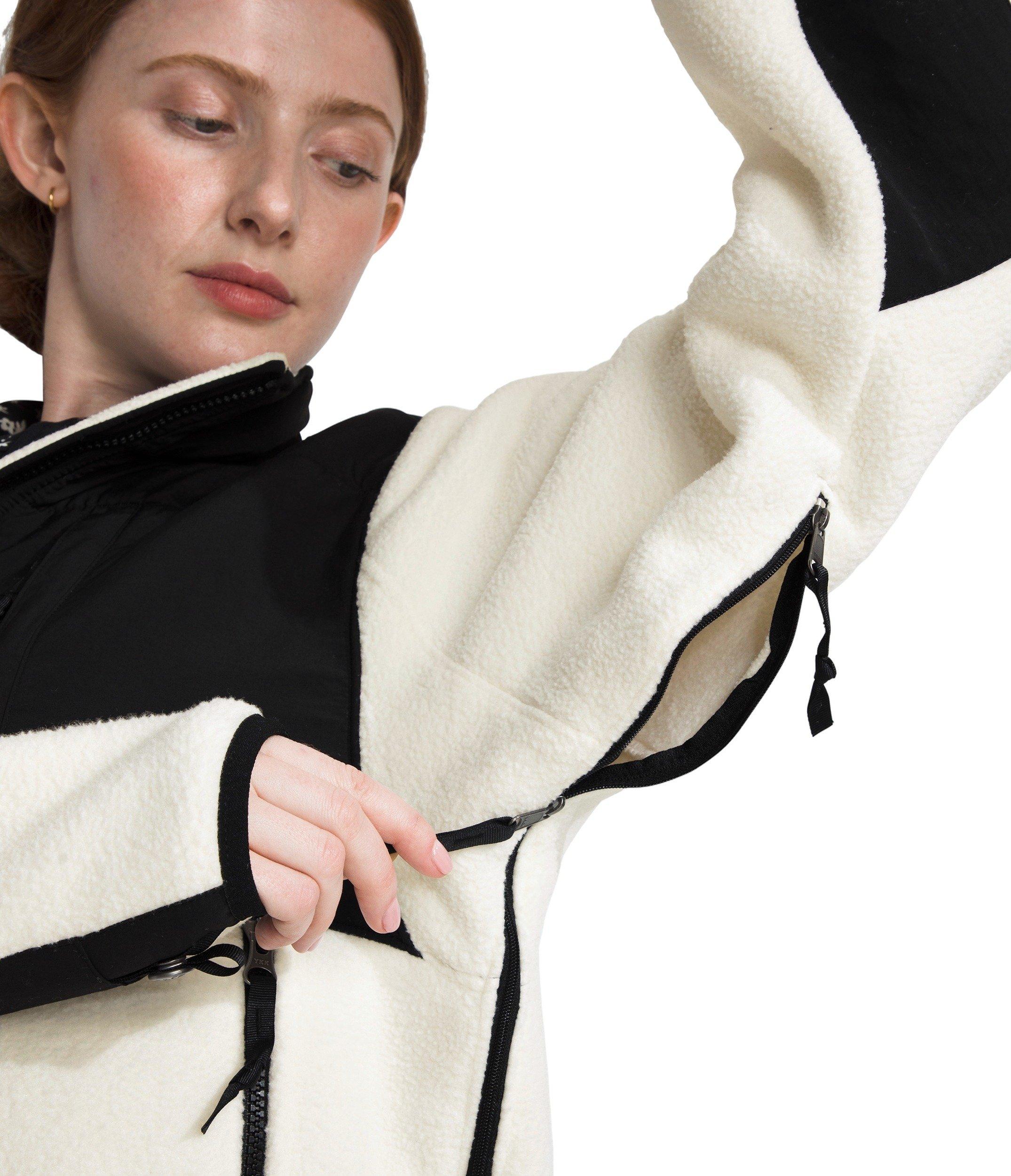 The North Face Women's Retro Denali Jacket - White/Black - WHITE/BLACK Thumbnail View 4