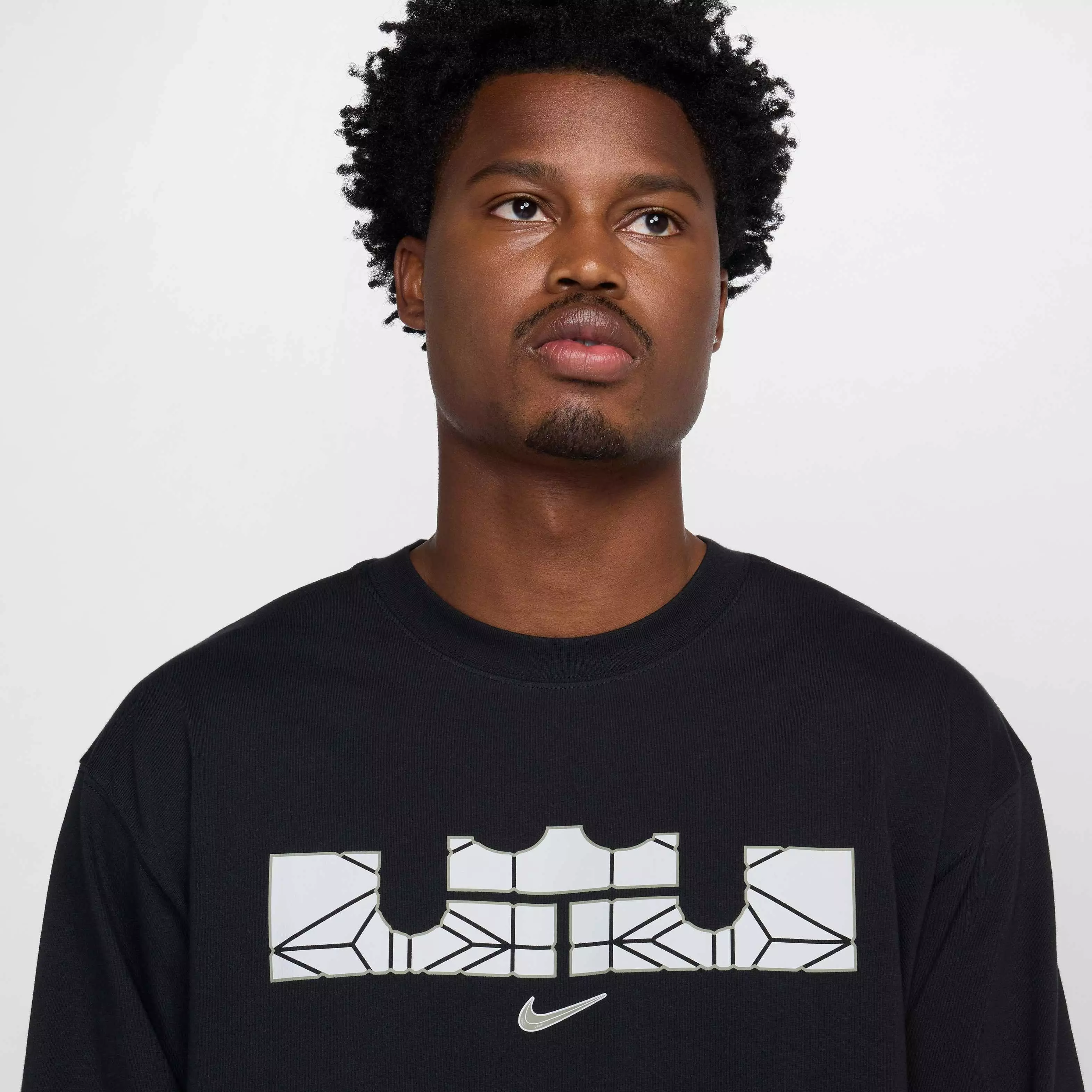 LeBron Men's Nike​ Max90 Long-Sleeve Basketball T-Shirt - BLACK