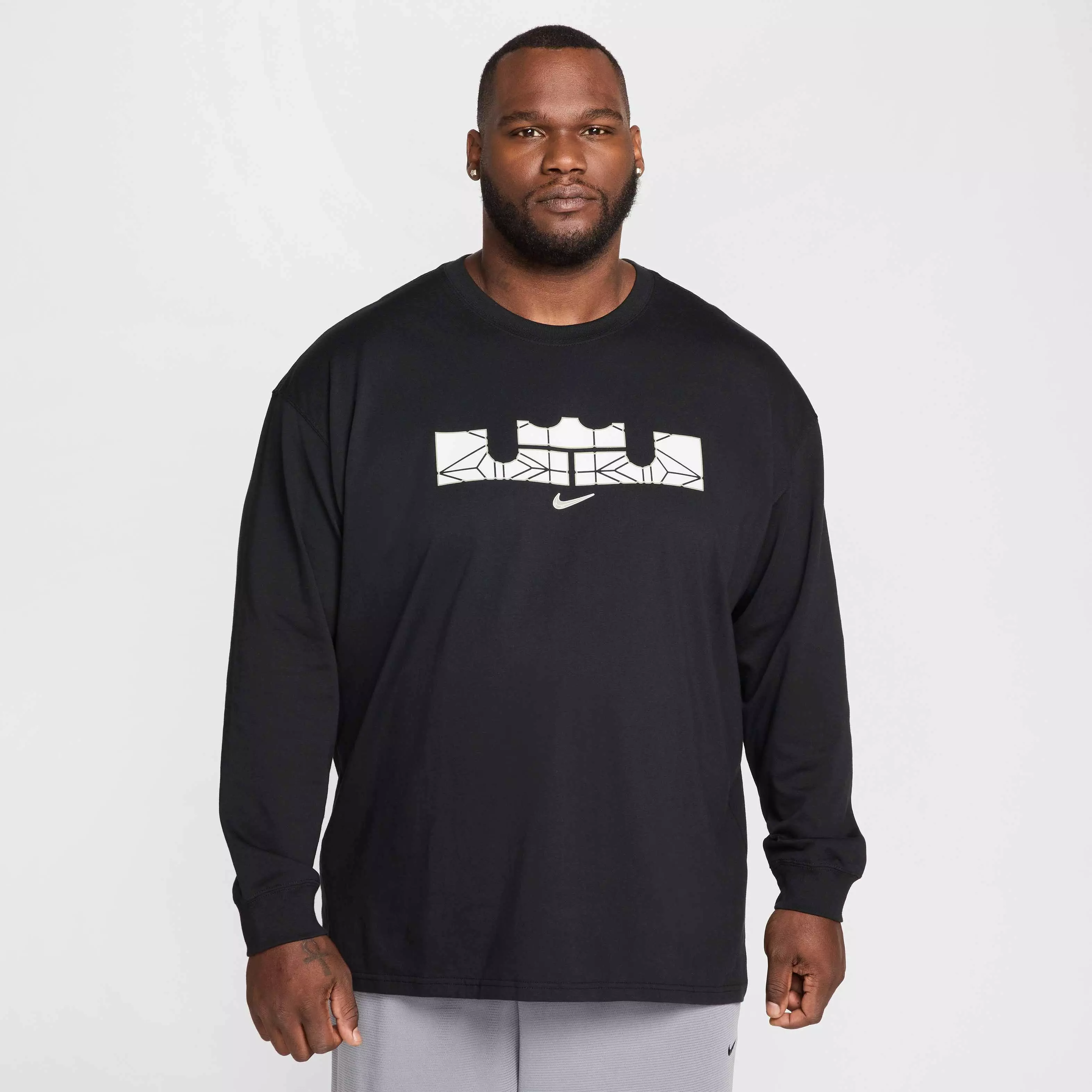 LeBron Men's Nike​ Max90 Long-Sleeve Basketball T-Shirt - BLACK