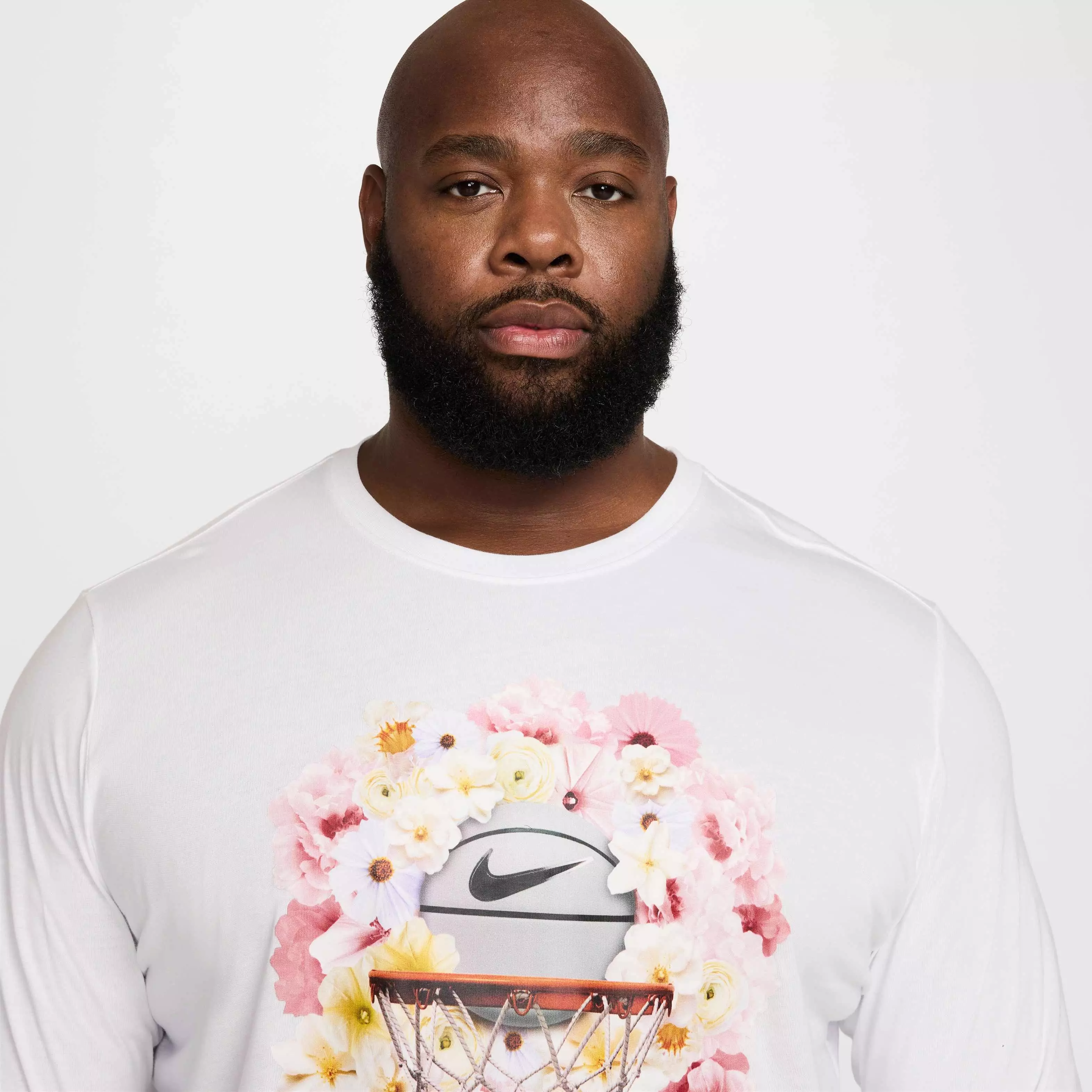 Nike Men's Max90 Long-Sleeve OC 2 SP25 Basketball T-Shirt - WHITE