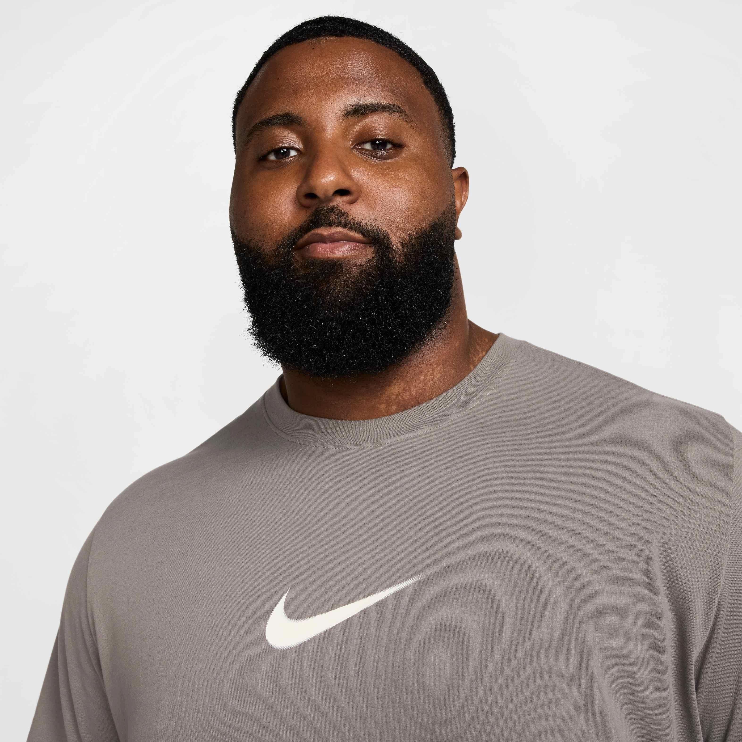 Nike Men's Dri-FIT Fitness Verbiage T-Shirt - GREY Thumbnail View 8