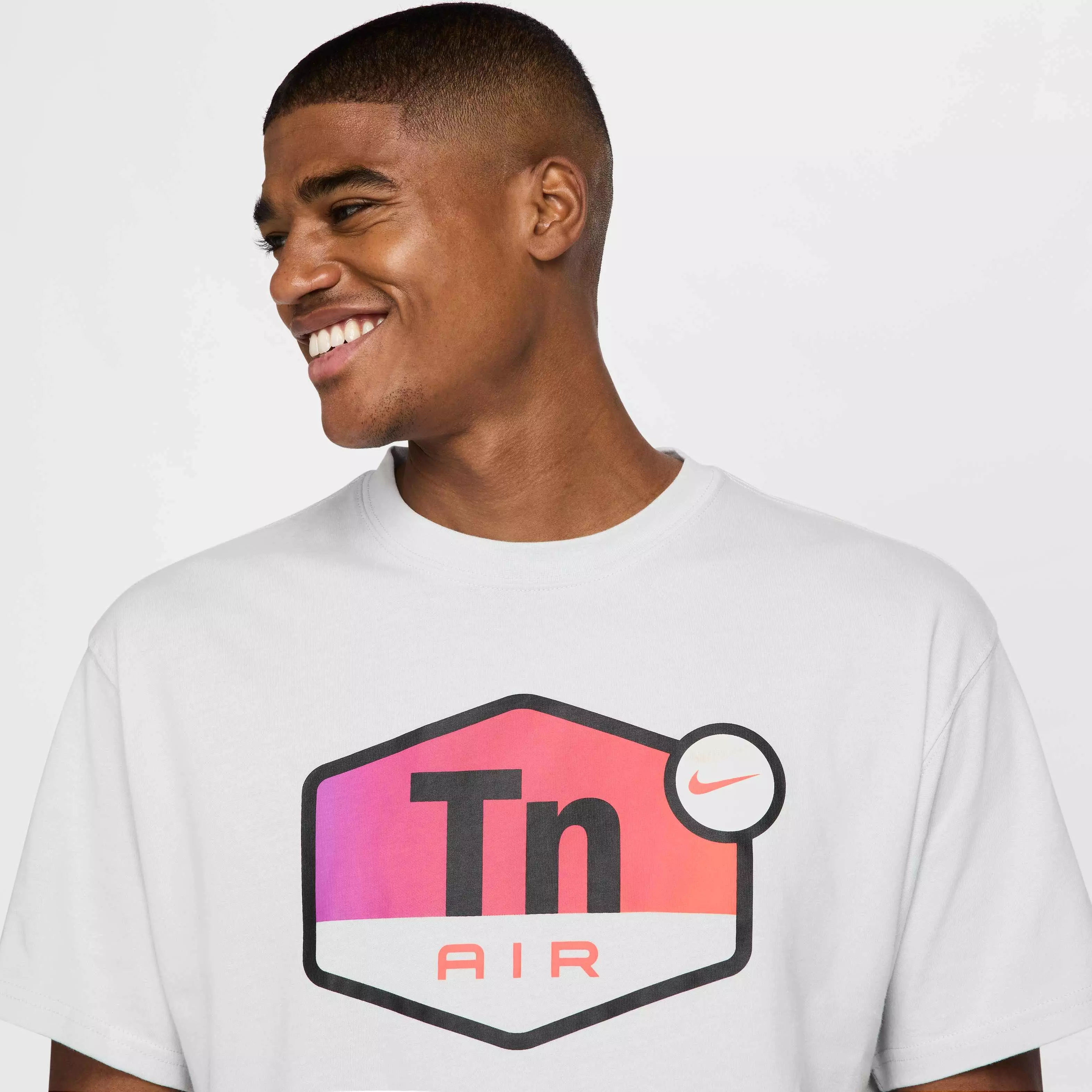 Nike Men's Sportswear Max90 FW Connect T-Shirt - GREY