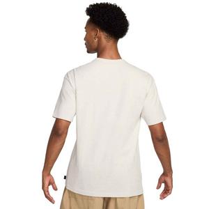 Nike Men's Sportswear Premium Essentials T-Shirt