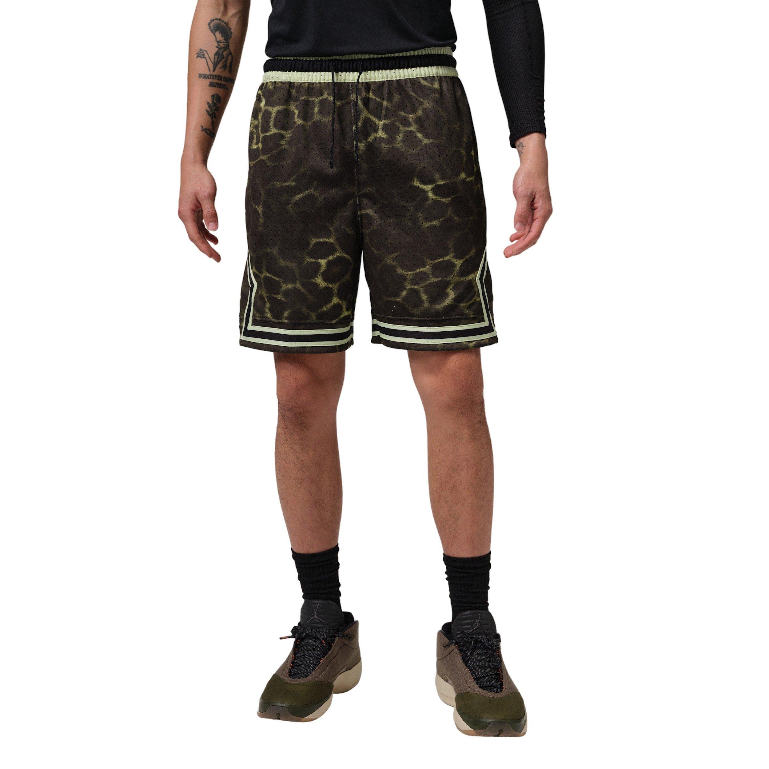 Jordan Men's Sport Dri-FIT Printed Diamond Shorts - BLACK/GREEN Thumbnail View 5