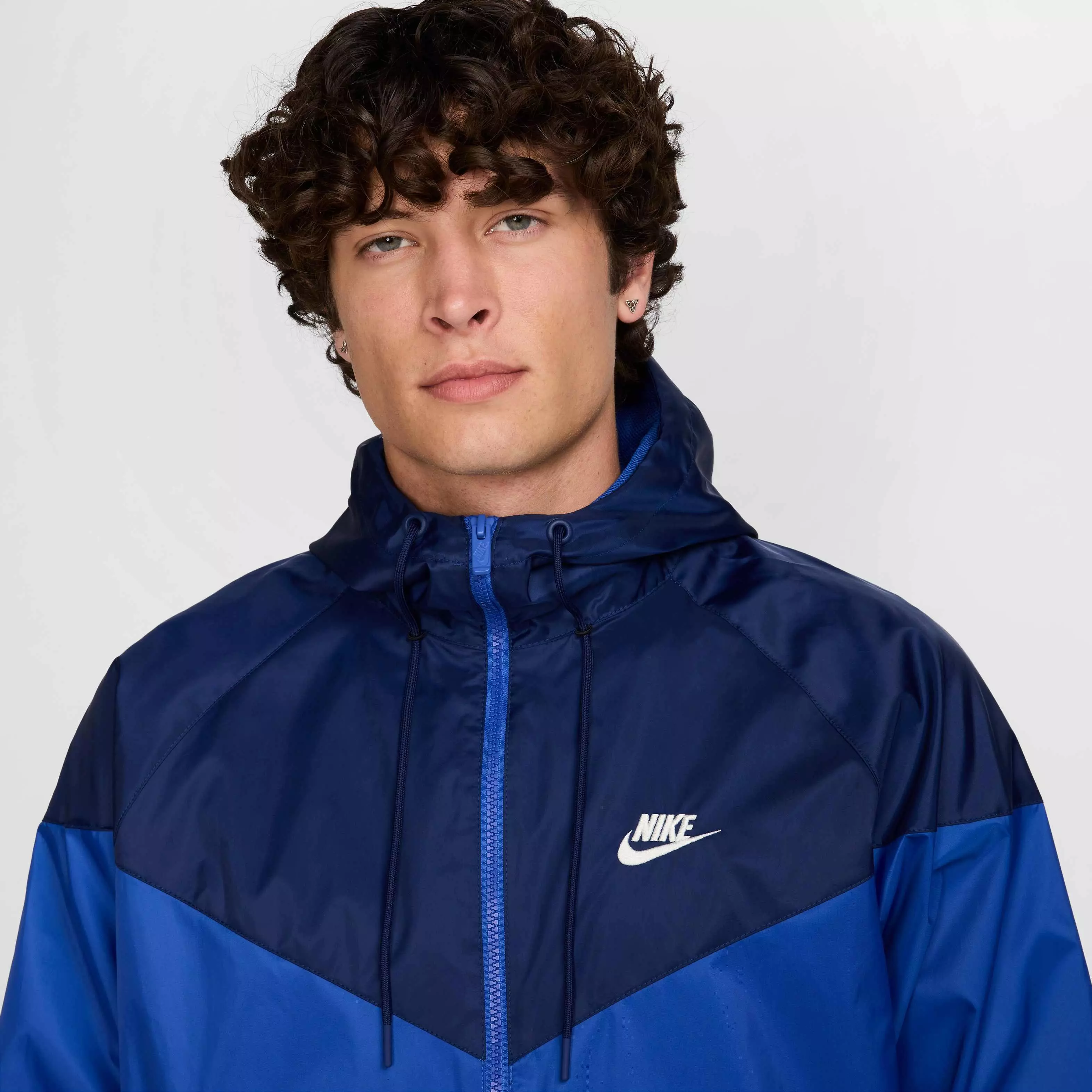 Nike Men's Sportswear Windrunner Hooded Jacket - ROYAL
