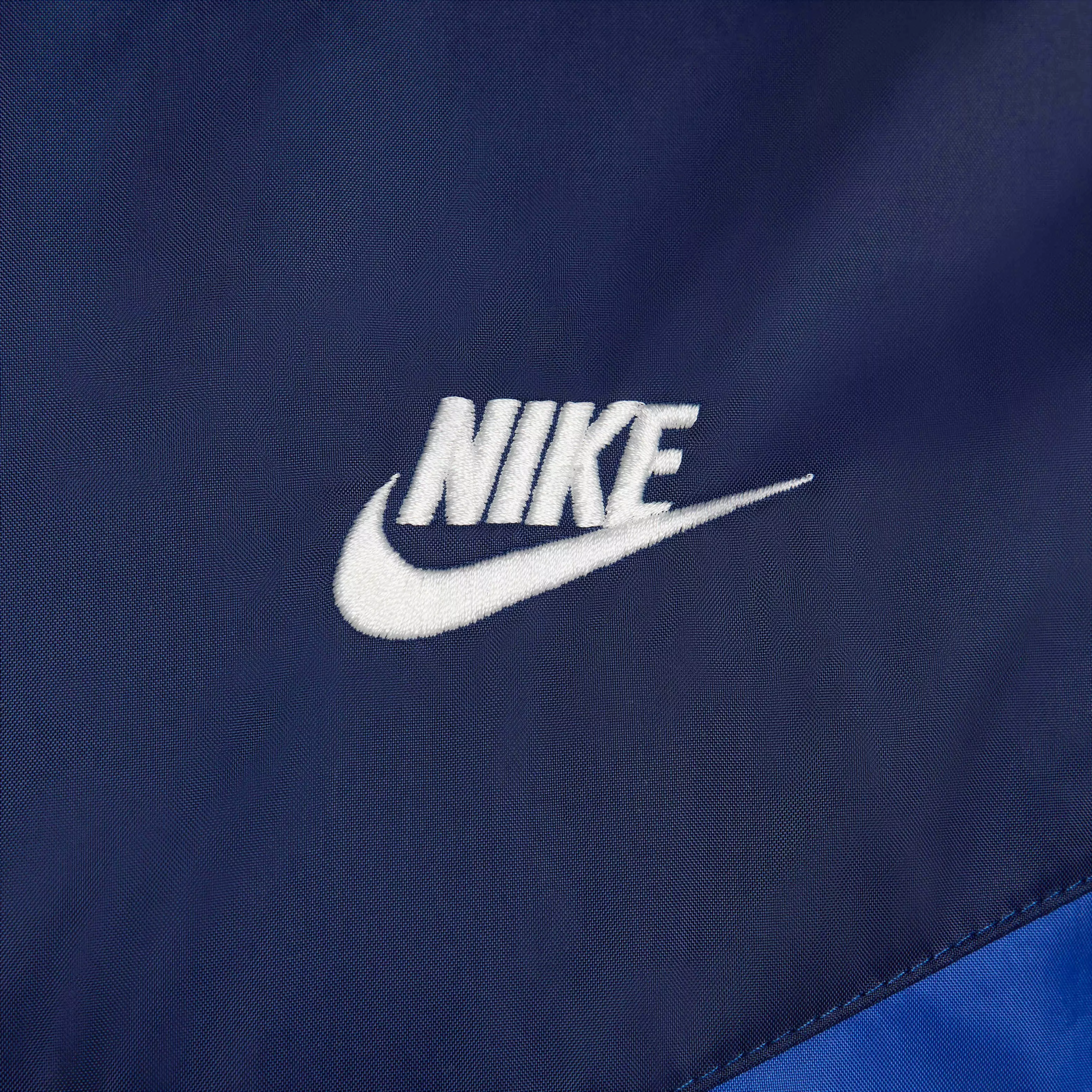 Nike Men's Sportswear Windrunner Hooded Jacket - ROYAL