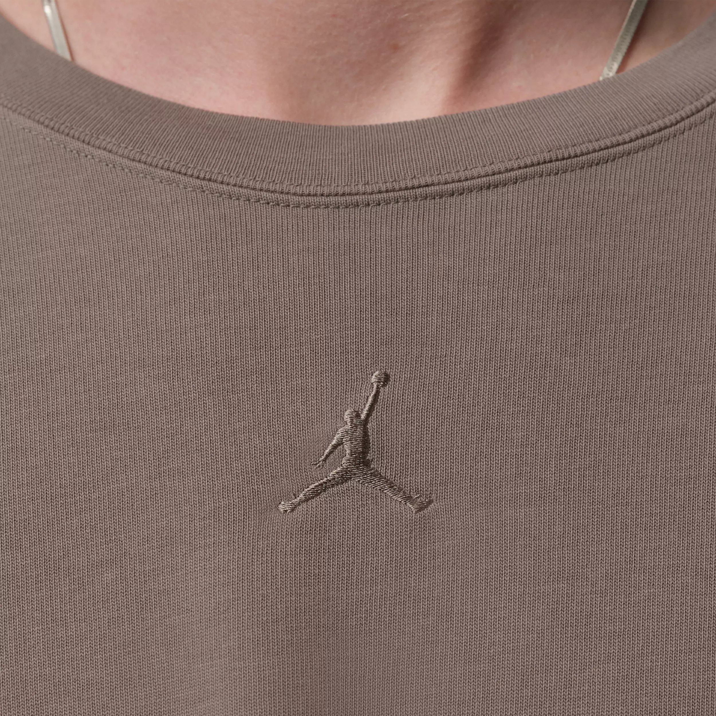 Jordan Men's Flight Heavyweight Long-Sleeved Shirt - BROWN