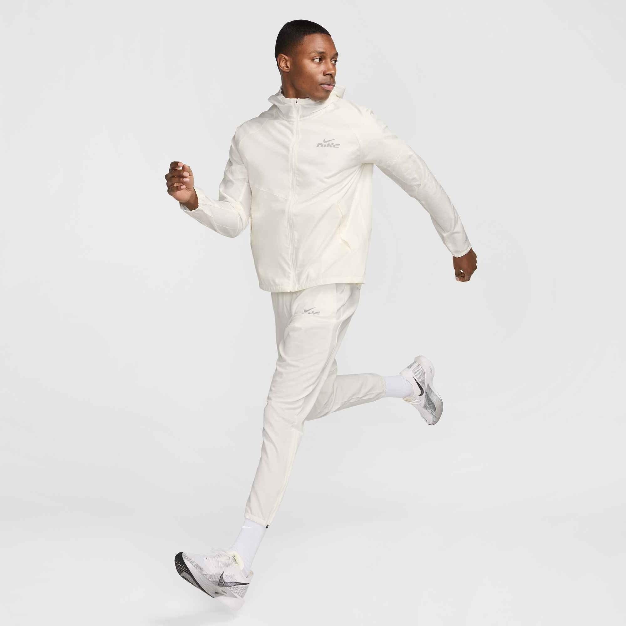 Nike Men's Miler Flash Water-Repellent Running Jacket - WHITE Thumbnail View 7