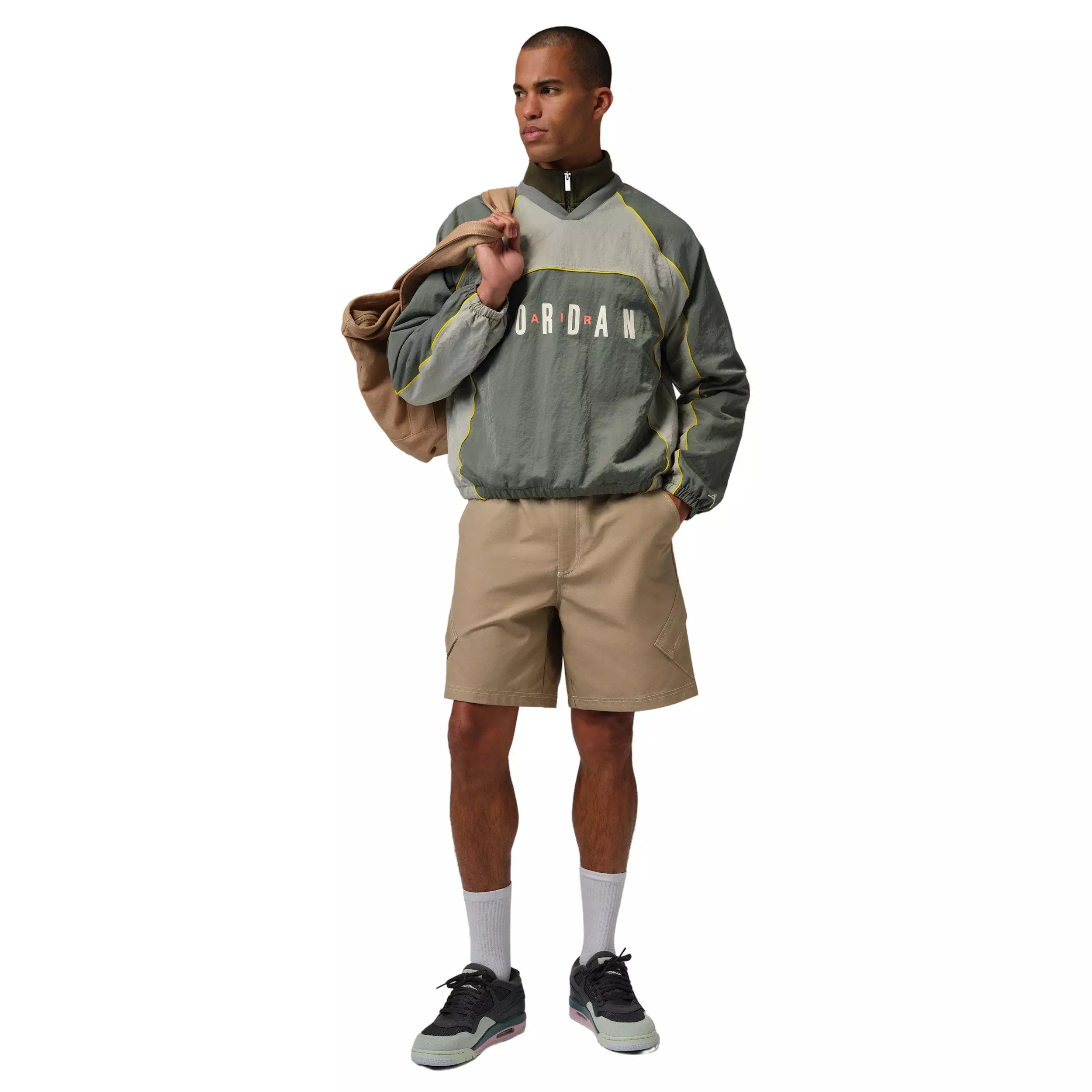 Jordan Men's Flight Long Sleeve Warm-Up Top - GREEN