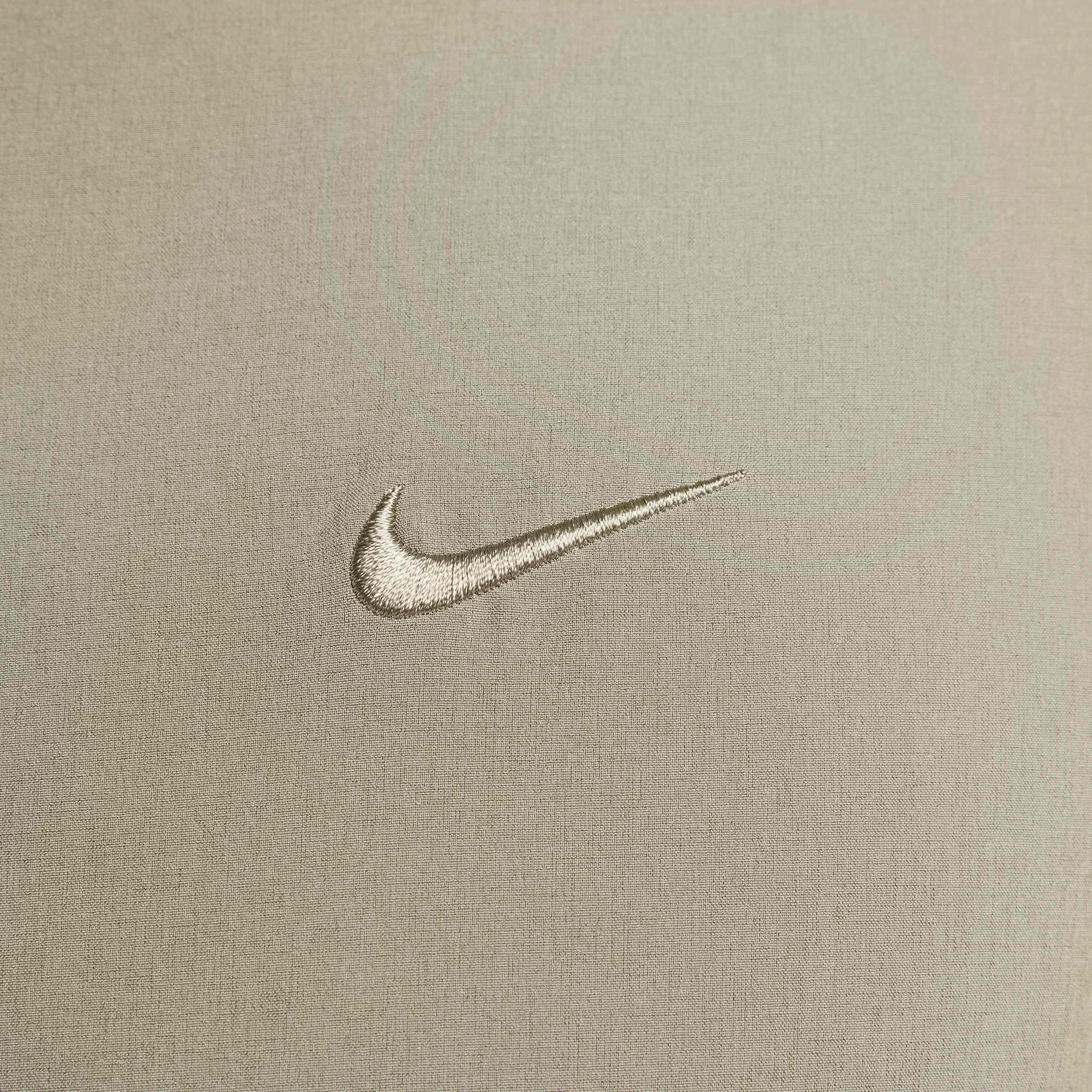 Nike Men's Unlimited Repel Hooded Versatile Jacket - GREEN Thumbnail View 4