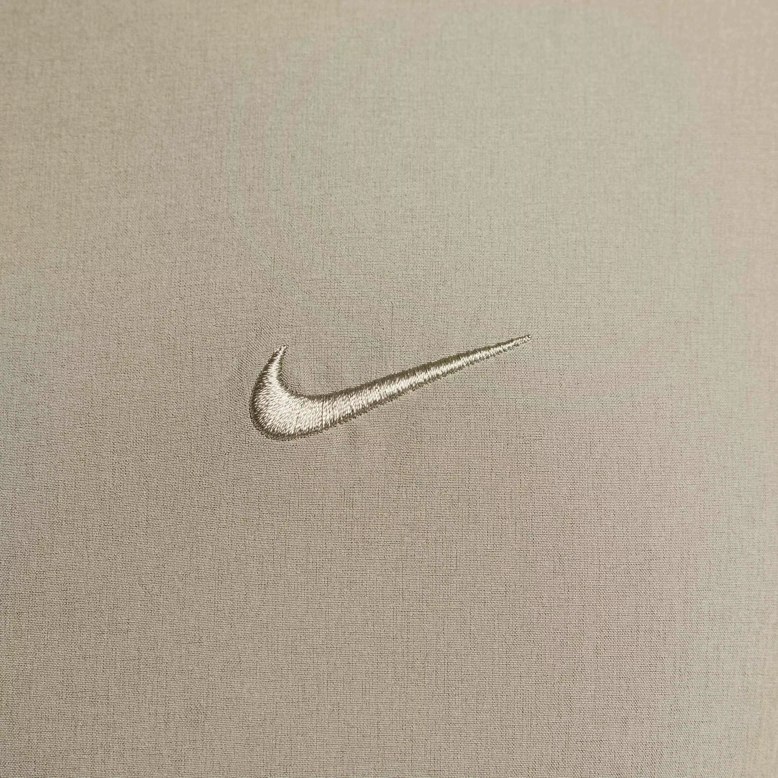 Nike Men's Unlimited Repel Hooded Versatile Jacket - GREEN