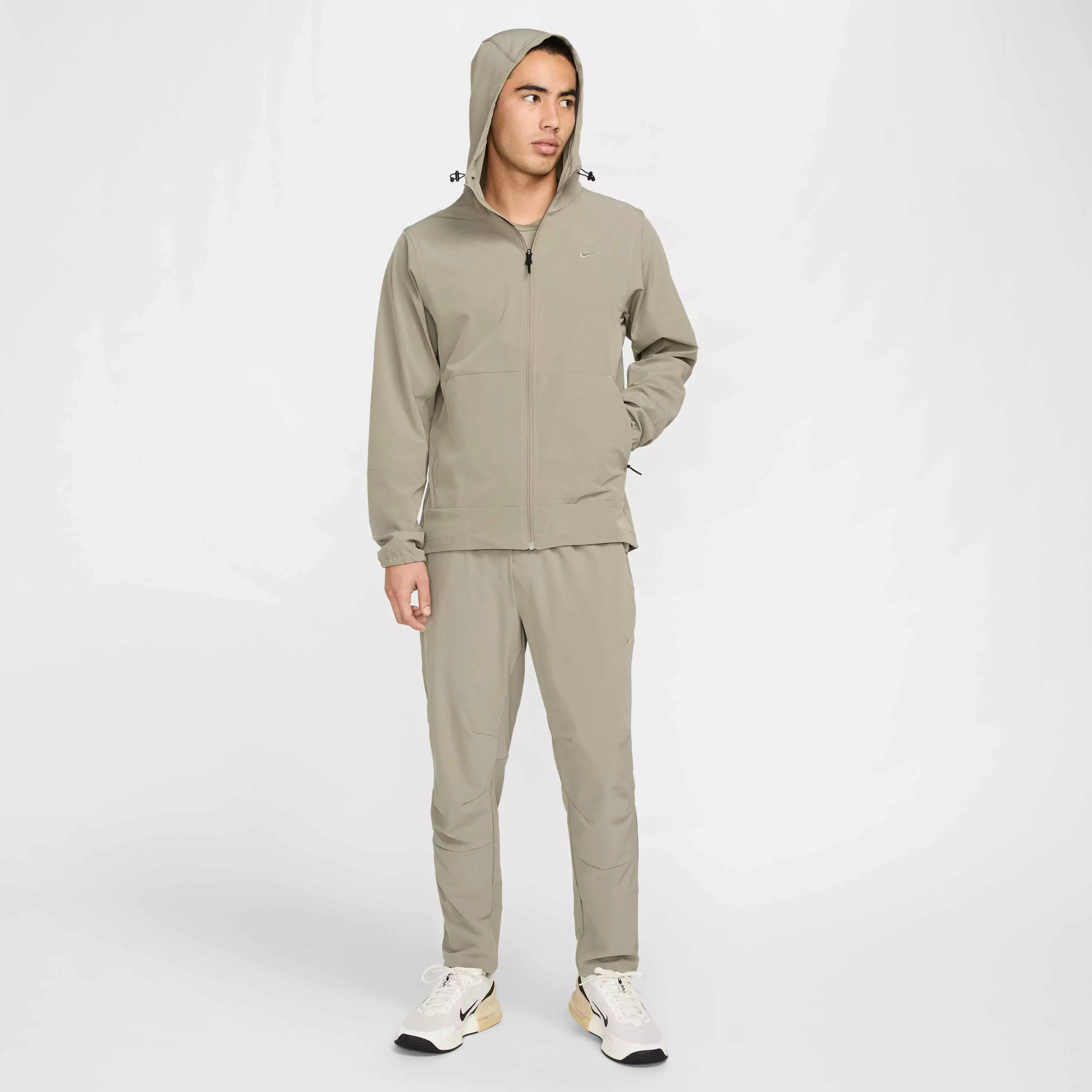 Nike Men's Unlimited Repel Hooded Versatile Jacket - GREEN