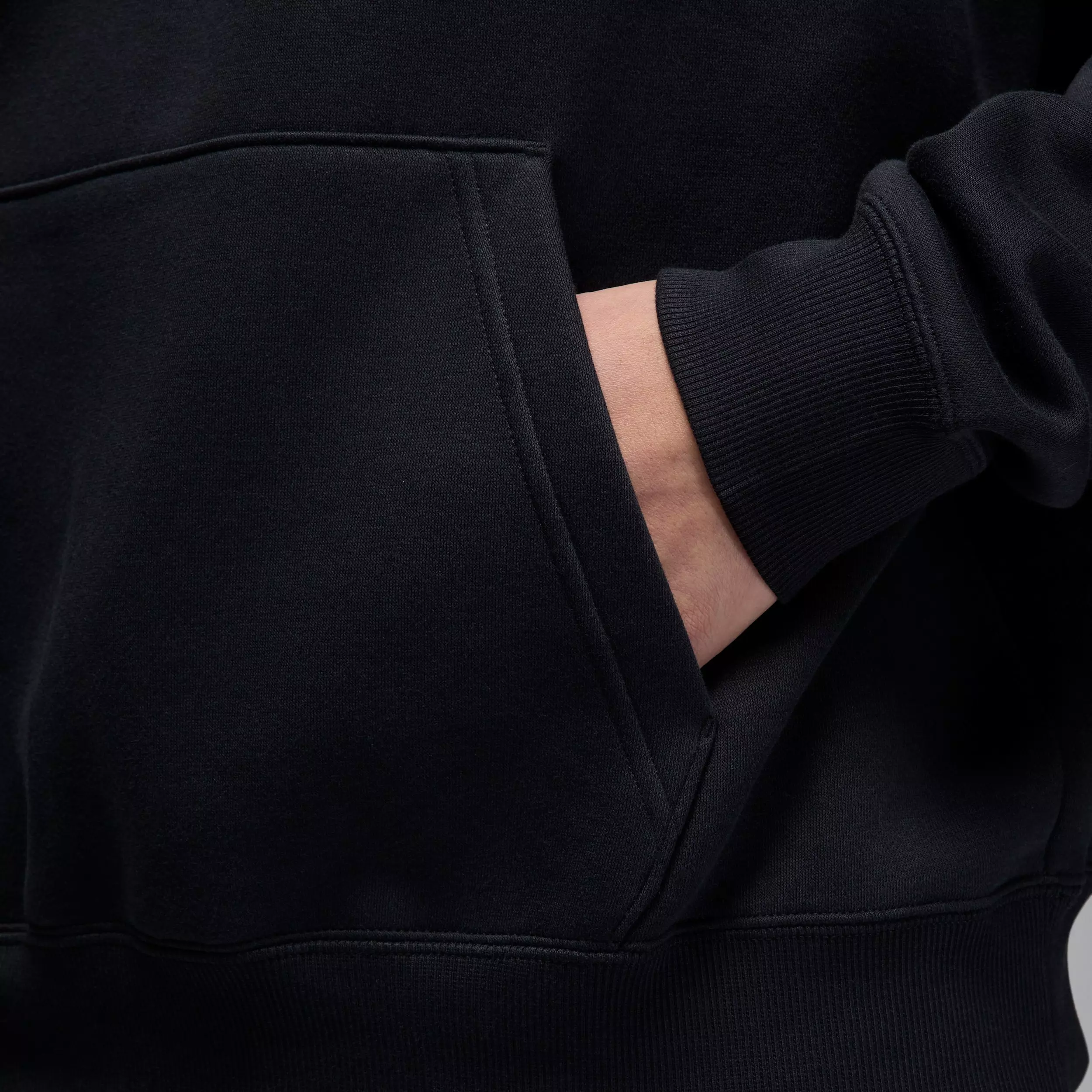 Jordan Men's Brooklyn Fleece Oversized Pullover Hoodie - BLACK