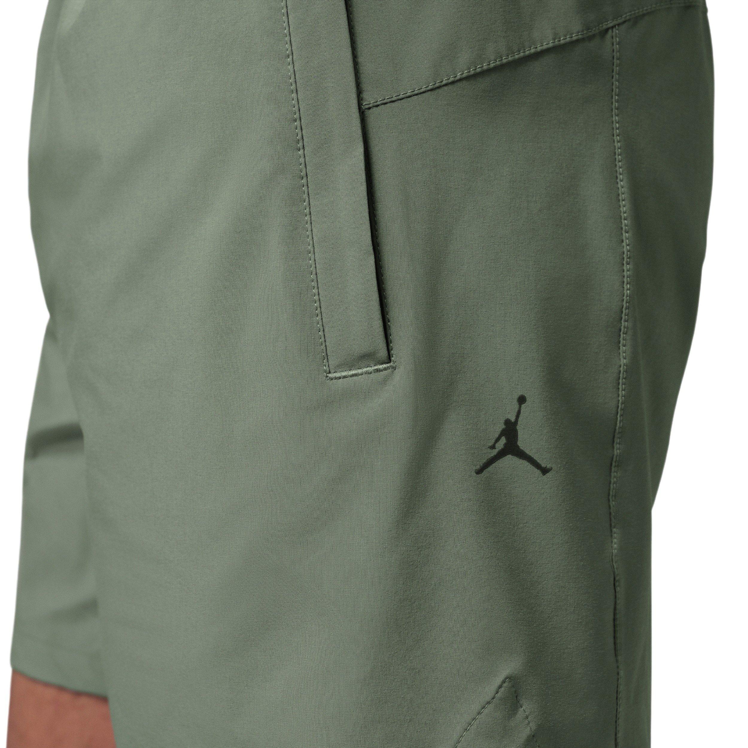 Jordan Men's Sport Flightweight 6" Dri-FIT Shorts - GREEN Thumbnail View 5